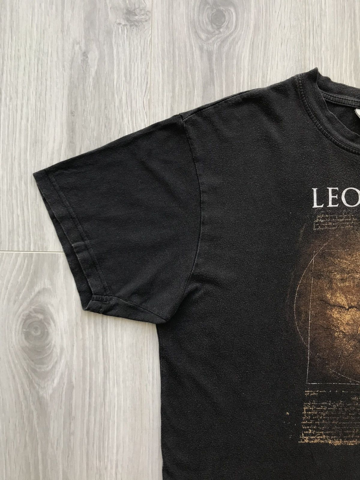 Vintage Vintage Leonardo Da Vinci Art Italian Graffiti T-Shirt Size US L / EU 52-54 / 3 - 4 Thumbnail