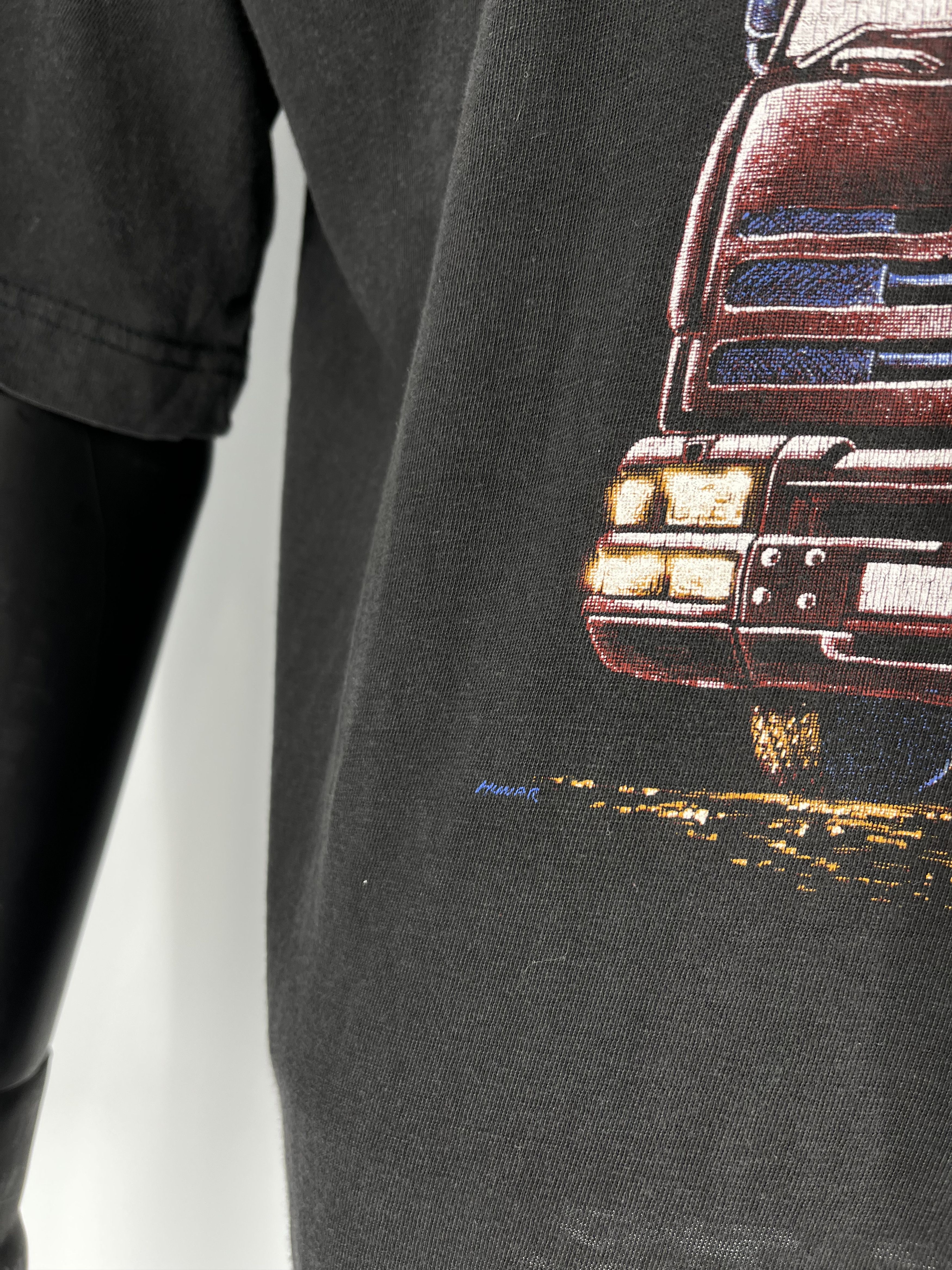 Vintage Vintage 90s lion lioness and truck Boxy Fit Tee ZipIt London Size US XL / EU 56 / 4 - 7 Thumbnail