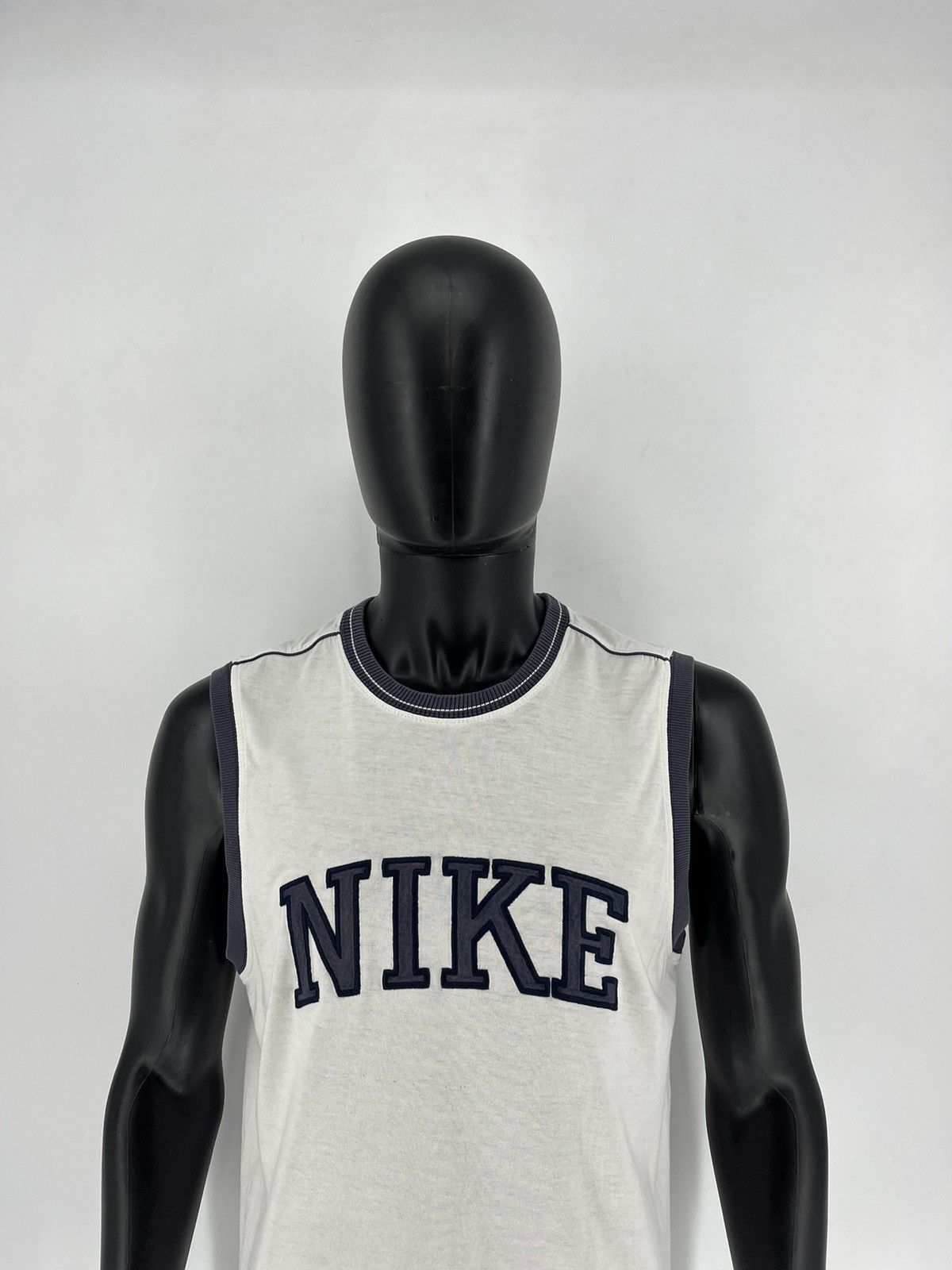 Nike Vintage 90s Nike Jersey Travis Style Sportwear Style Size US L / EU 52-54 / 3 - 1 Thumbnail