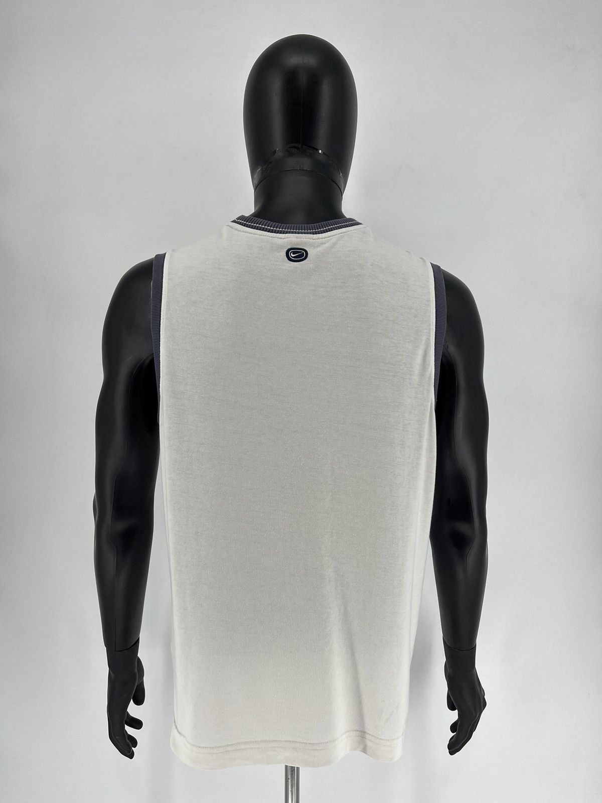 Nike Vintage 90s Nike Jersey Travis Style Sportwear Style Size US L / EU 52-54 / 3 - 8 Thumbnail