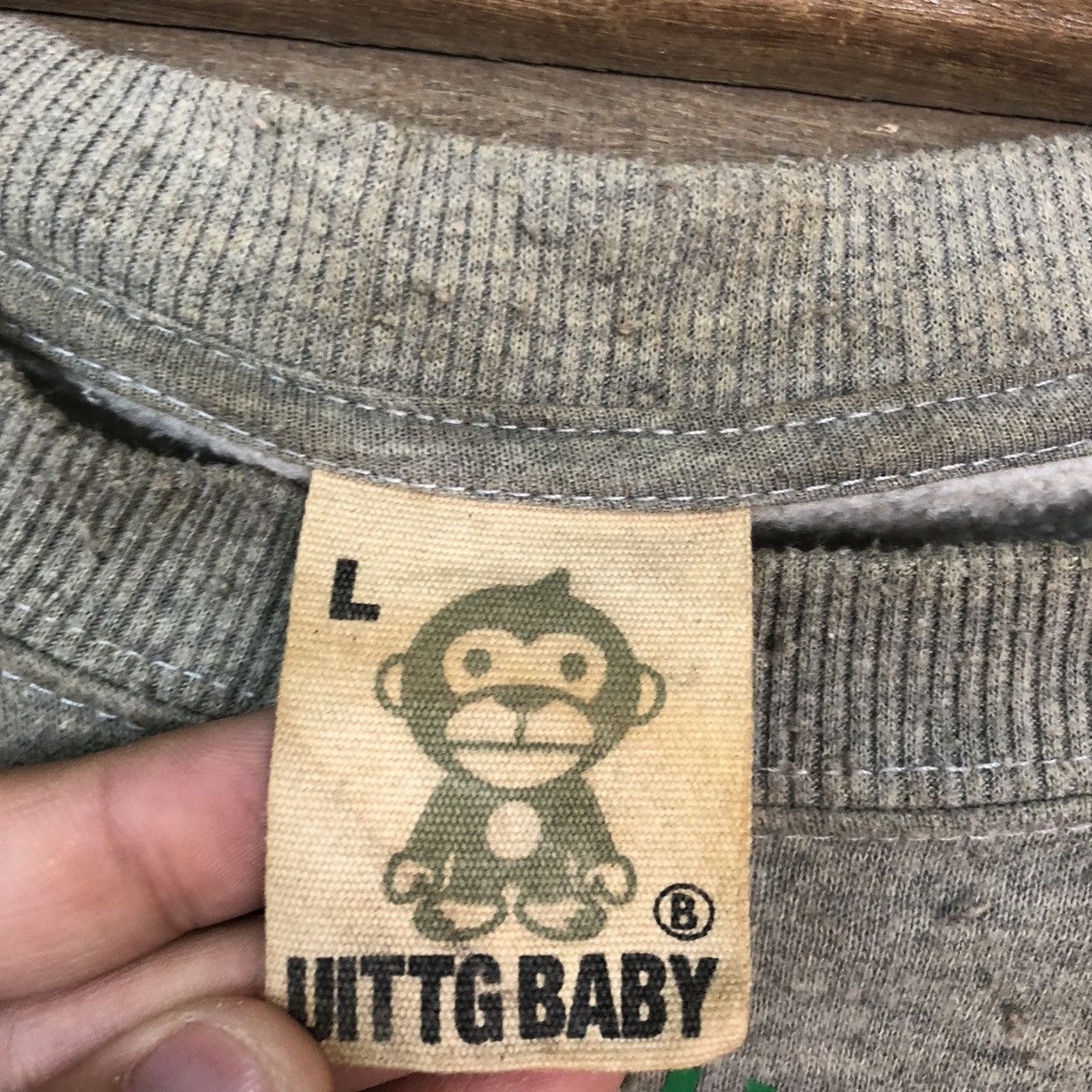 Japanese Brand DLL Uittg Baby vintage dirty worn faded Sweatshirt #c1200 Size US L / EU 52-54 / 3 - 11 Thumbnail