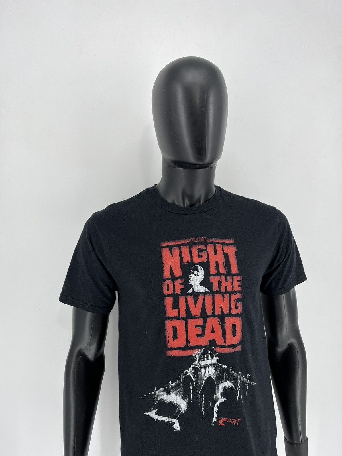 Other Vintage Y2K Night Of The Living Dead tshirt Size US M / EU 48-50 / 2 - 4 Thumbnail
