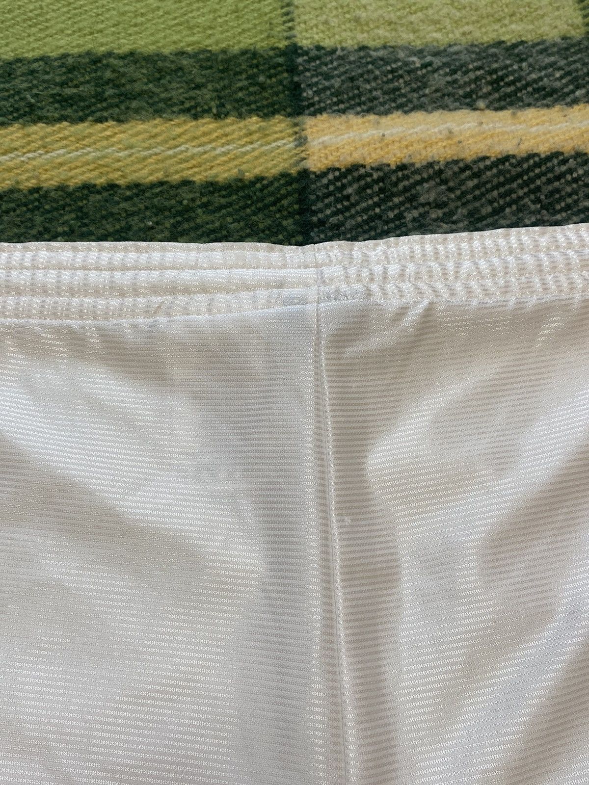 Nike Vintage Nike shorts streetwear swoosh casual y2k size XL Size US 36 / EU 52 - 4 Thumbnail