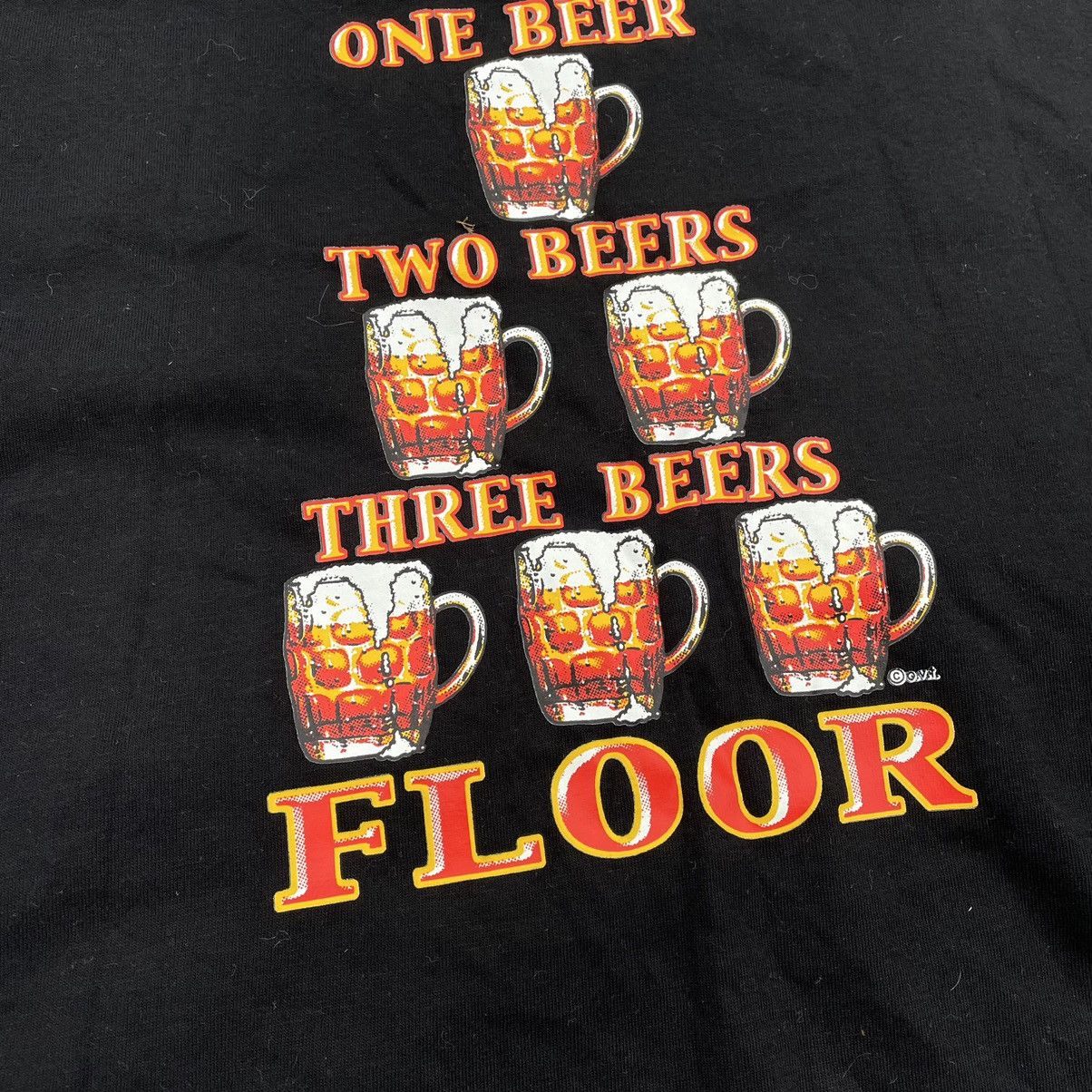 Vintage Vintage Y2K One Beer Two Beers Graphic Tee Streetwear Boxy M Size US M / EU 48-50 / 2 - 5 Thumbnail
