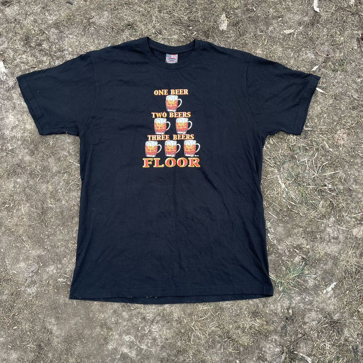 Vintage Vintage Y2K One Beer Two Beers Graphic Tee Streetwear Boxy M Size US M / EU 48-50 / 2 - 1 Thumbnail