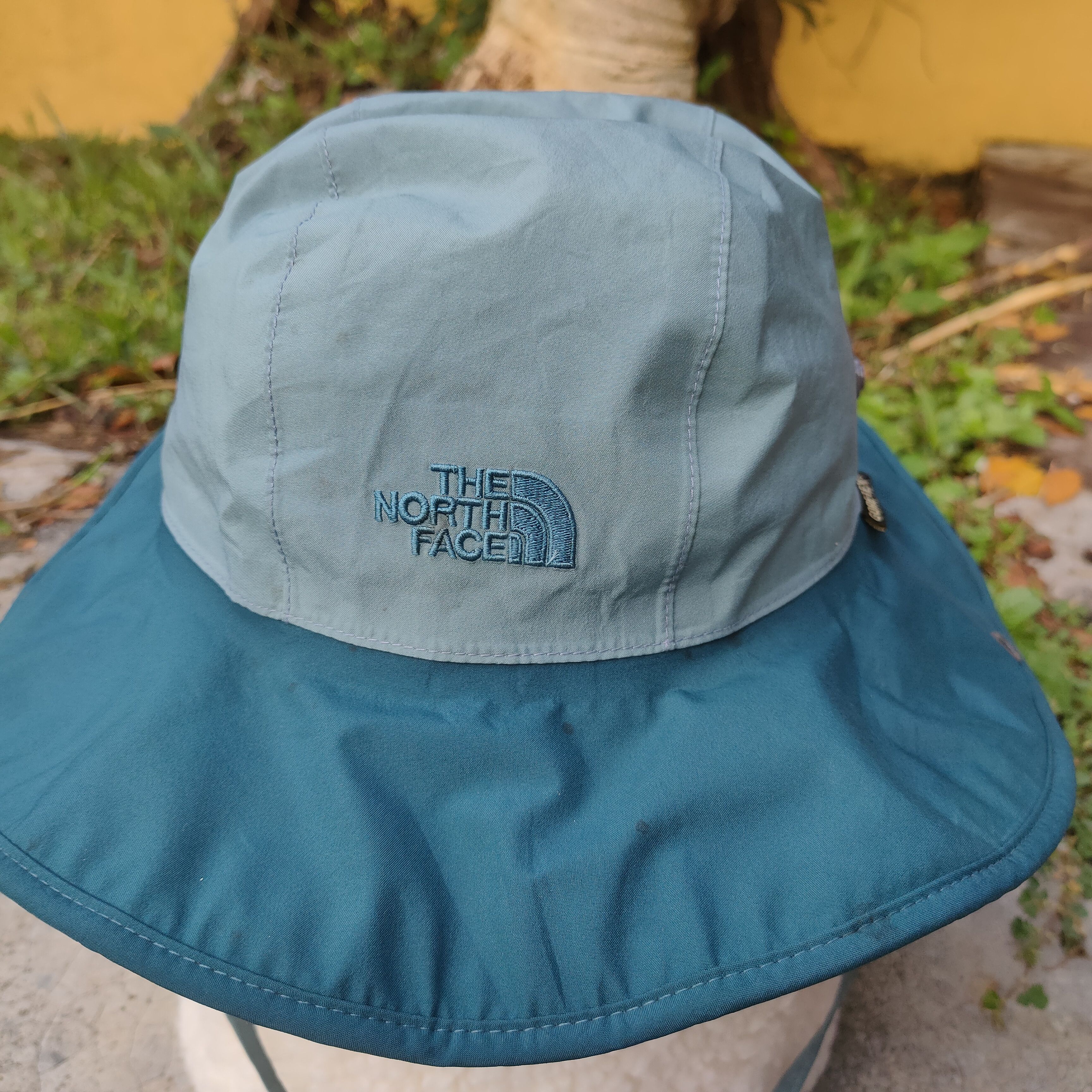 Goretex Vintage THE NORTH FACE Goretex Quick Dry Bucket Hat Size ONE SIZE - 2 Thumbnail