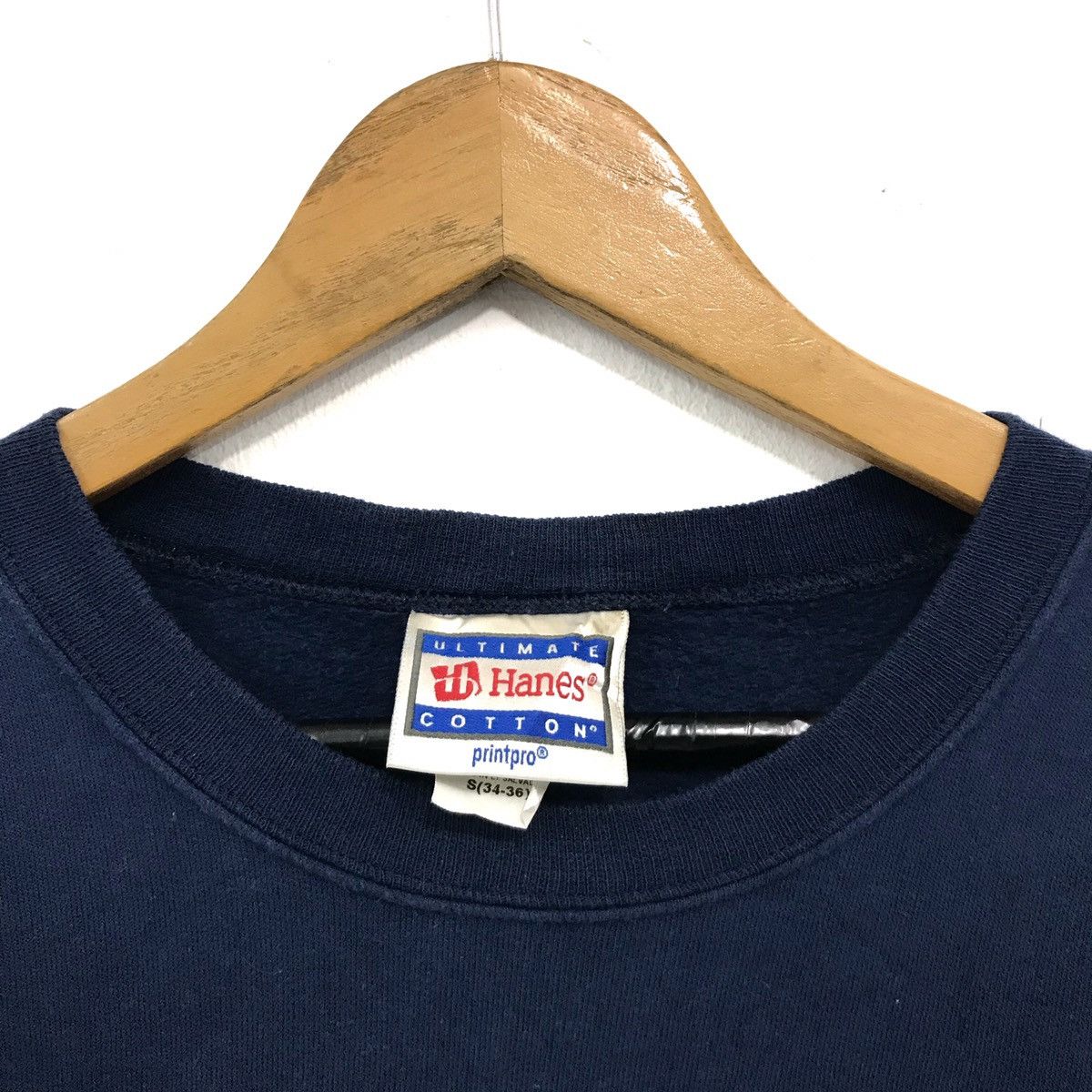 Hanes HamiltonWenham Regional High School Sweatshirt HWRHS CHOIRS Size US M / EU 48-50 / 2 - 5 Thumbnail