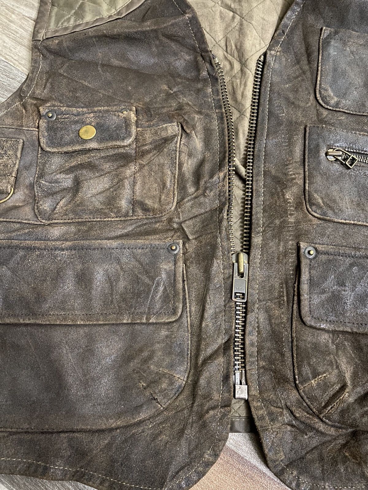 Gap Distressed Archive Genuine Leather Vest Size US M / EU 48-50 / 2 - 8 Thumbnail