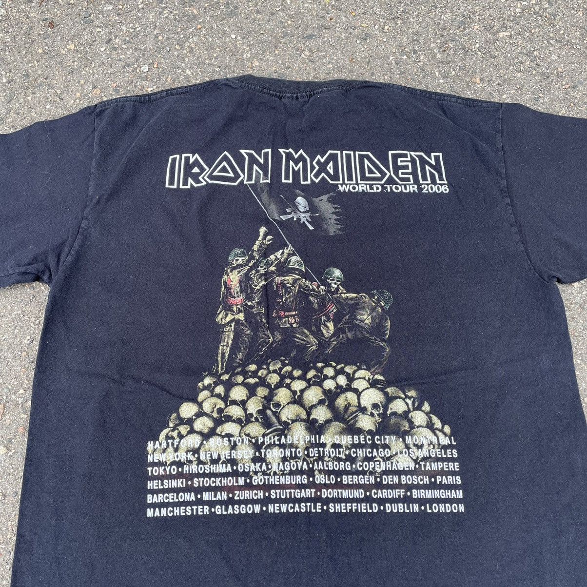 Vintage Vintage Y2K Iron Maiden Band Graphic Tee Faded Black Nylon M Size US M / EU 48-50 / 2 - 7 Thumbnail