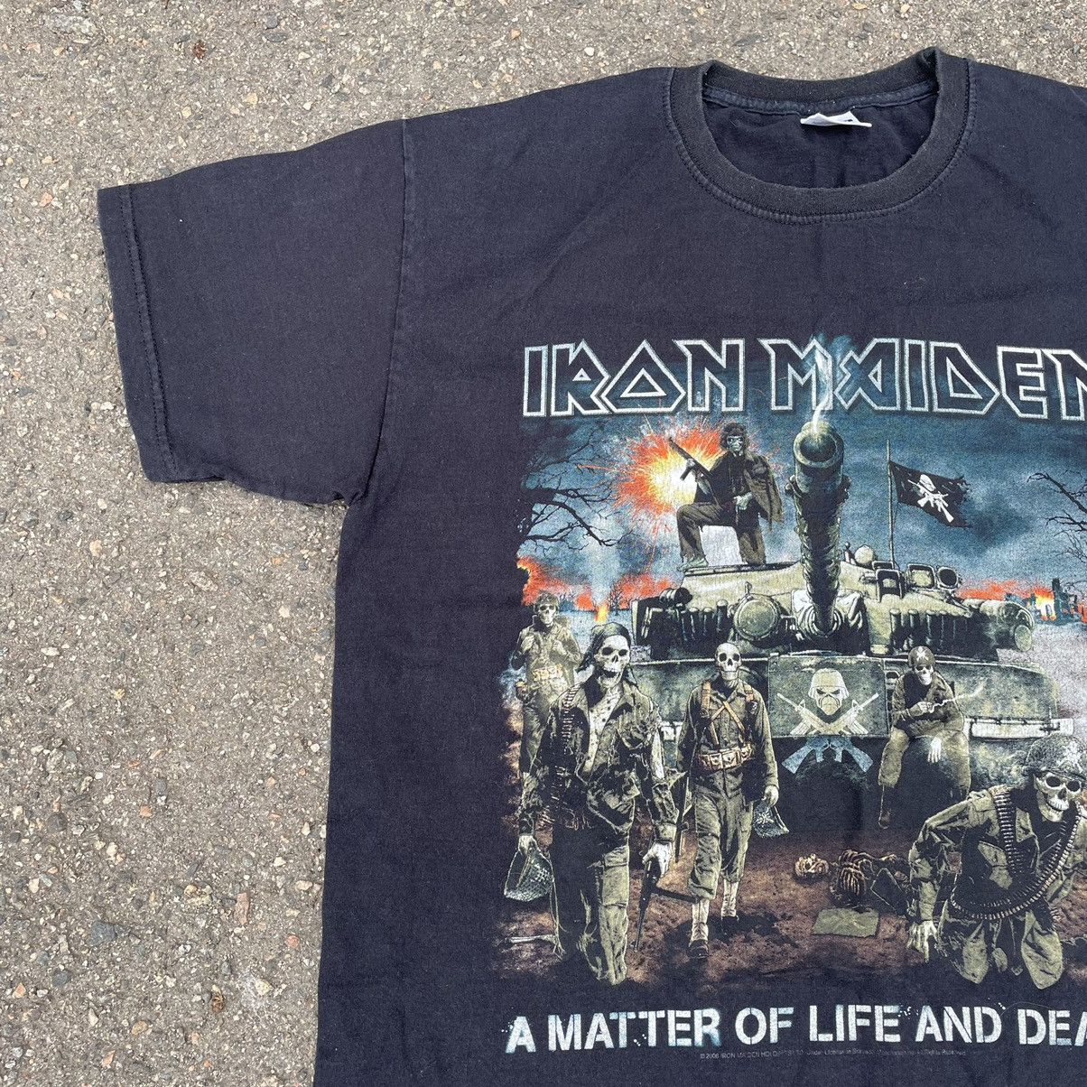 Vintage Vintage Y2K Iron Maiden Band Graphic Tee Faded Black Nylon M Size US M / EU 48-50 / 2 - 2 Thumbnail