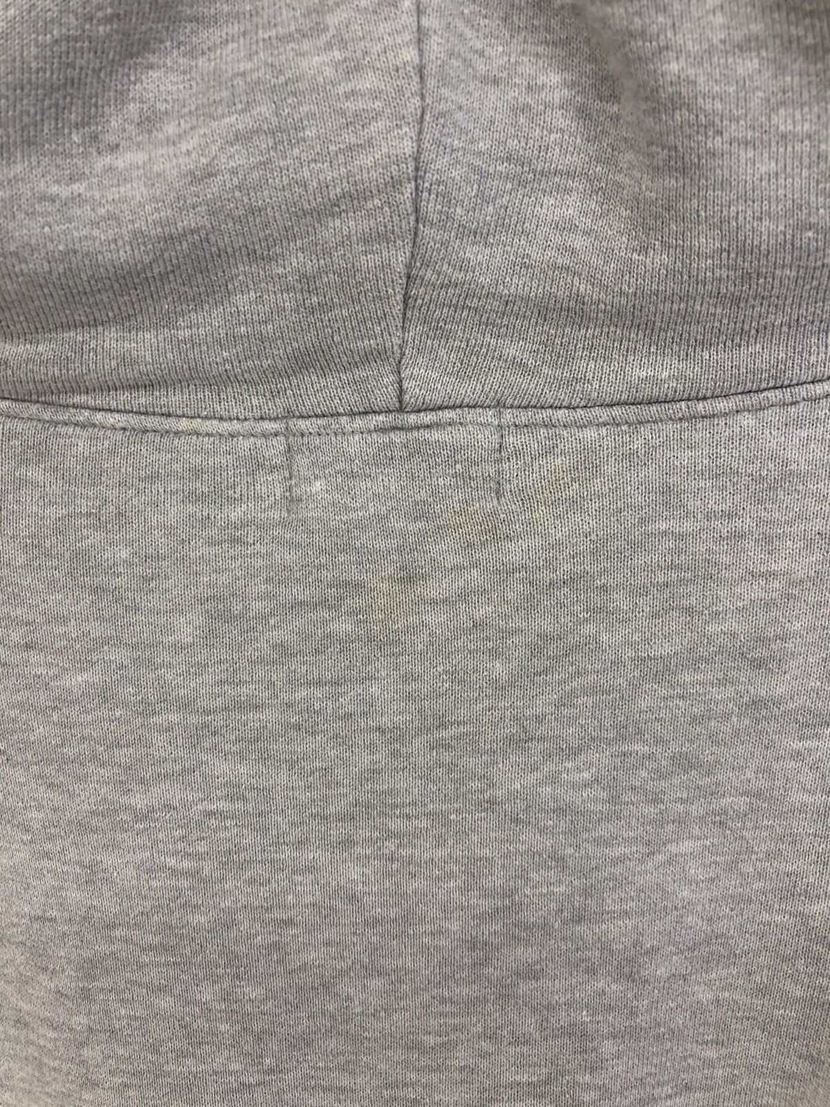 Warner Bros Vintage Tweety Big Logo Distressed Hoodie Size US M / EU 48-50 / 2 - 11 Thumbnail
