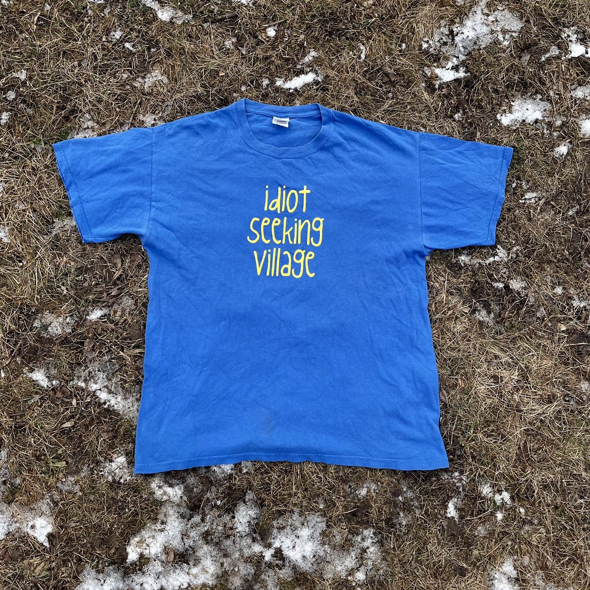 Vintage Vintage Y2K ADULT “ Idiot Seeking Village “Buymypiece Tee Size US XL / EU 56 / 4 - 1 Thumbnail