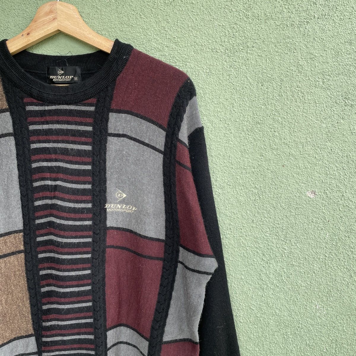 Aran Isles Knitwear Vtg DUNLOP MOTORSPORT Embroidery Pullover Knitwear Jumper Size US M / EU 48-50 / 2 - 4 Thumbnail
