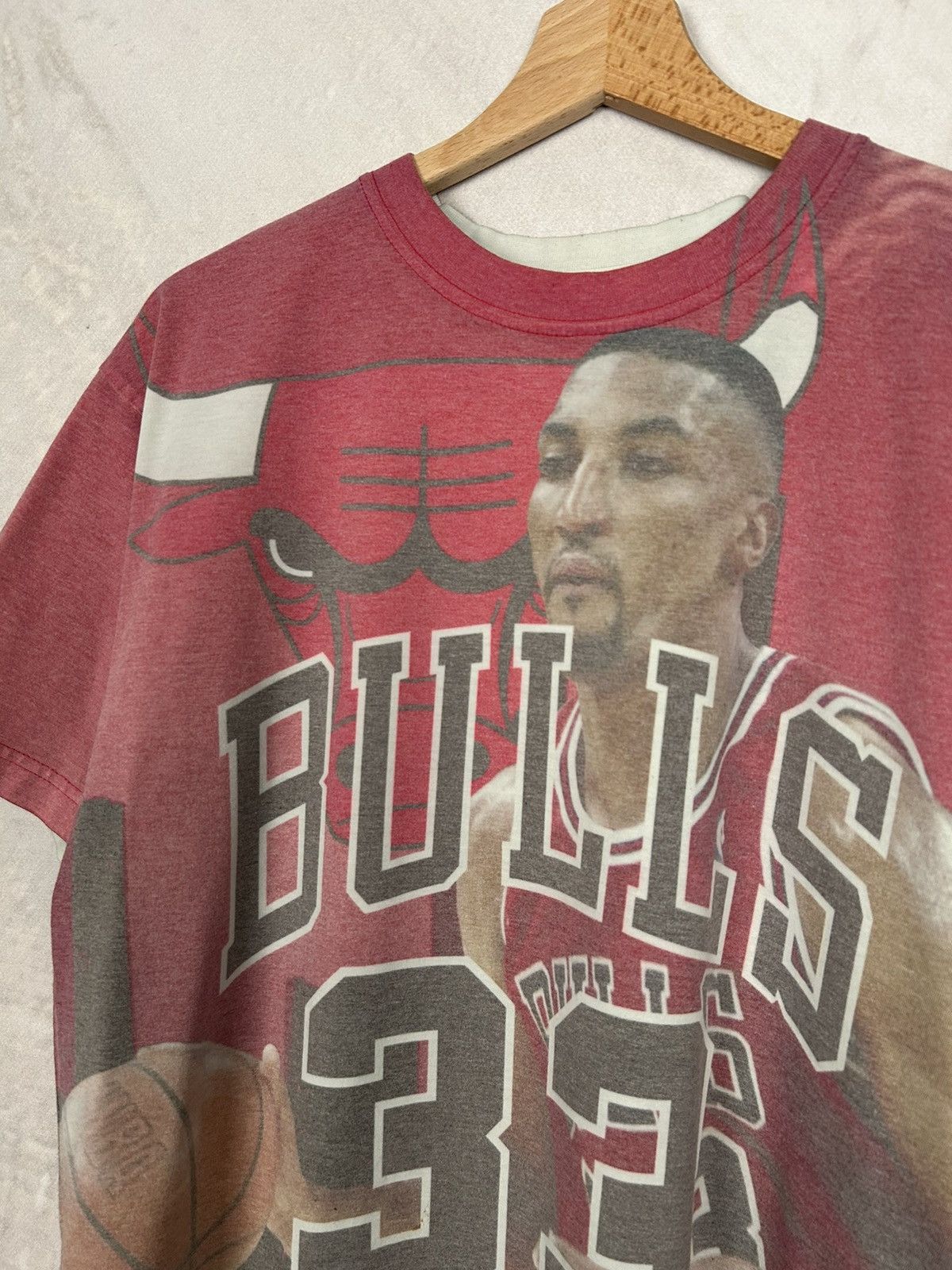 Mitchell & Ness × NBA × Vintage Vintage Mitchell And Ness NBA Pippen AOP Full Printed Tee Size US L / EU 52-54 / 3 - 3 Thumbnail