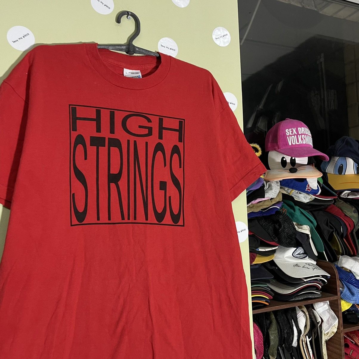 Vintage Vintage 90s Graphic Tee High Strings Humor Print Red Swag L Size US L / EU 52-54 / 3 - 5 Thumbnail