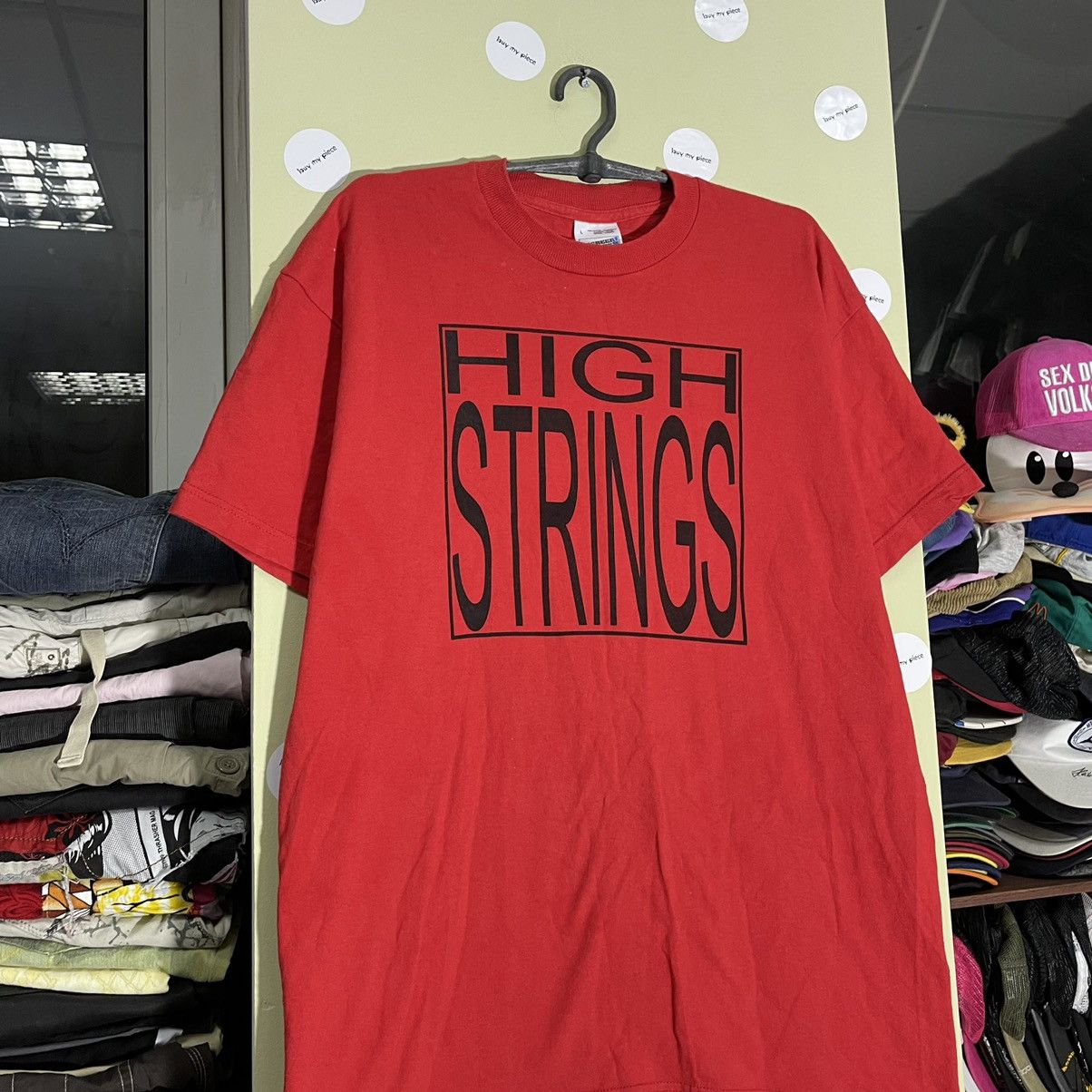 Vintage Vintage 90s Graphic Tee High Strings Humor Print Red Swag L Size US L / EU 52-54 / 3 - 4 Thumbnail
