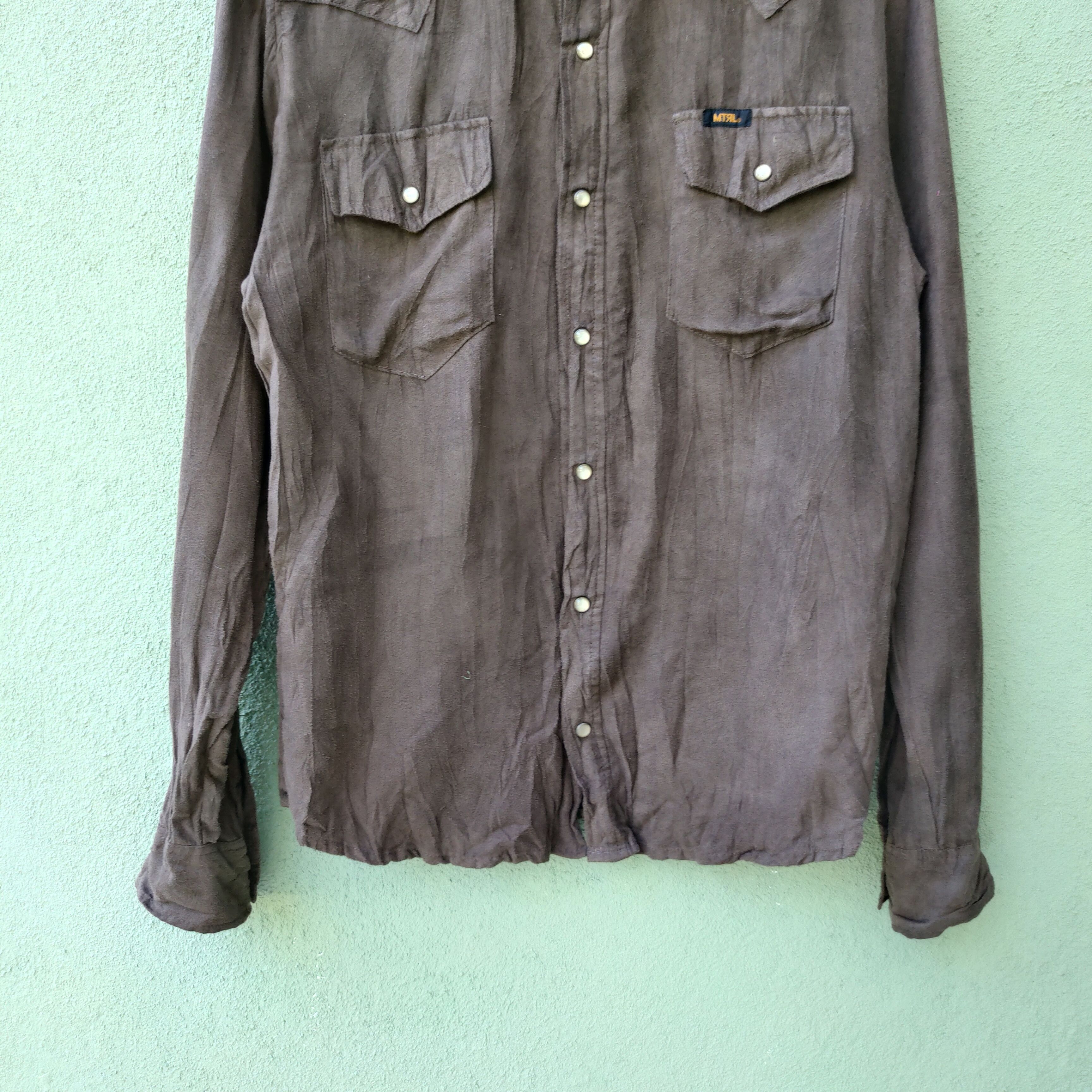 Japanese Brand Vintage Material Boy Button Ups Shirt Size US M / EU 48-50 / 2 - 3 Thumbnail