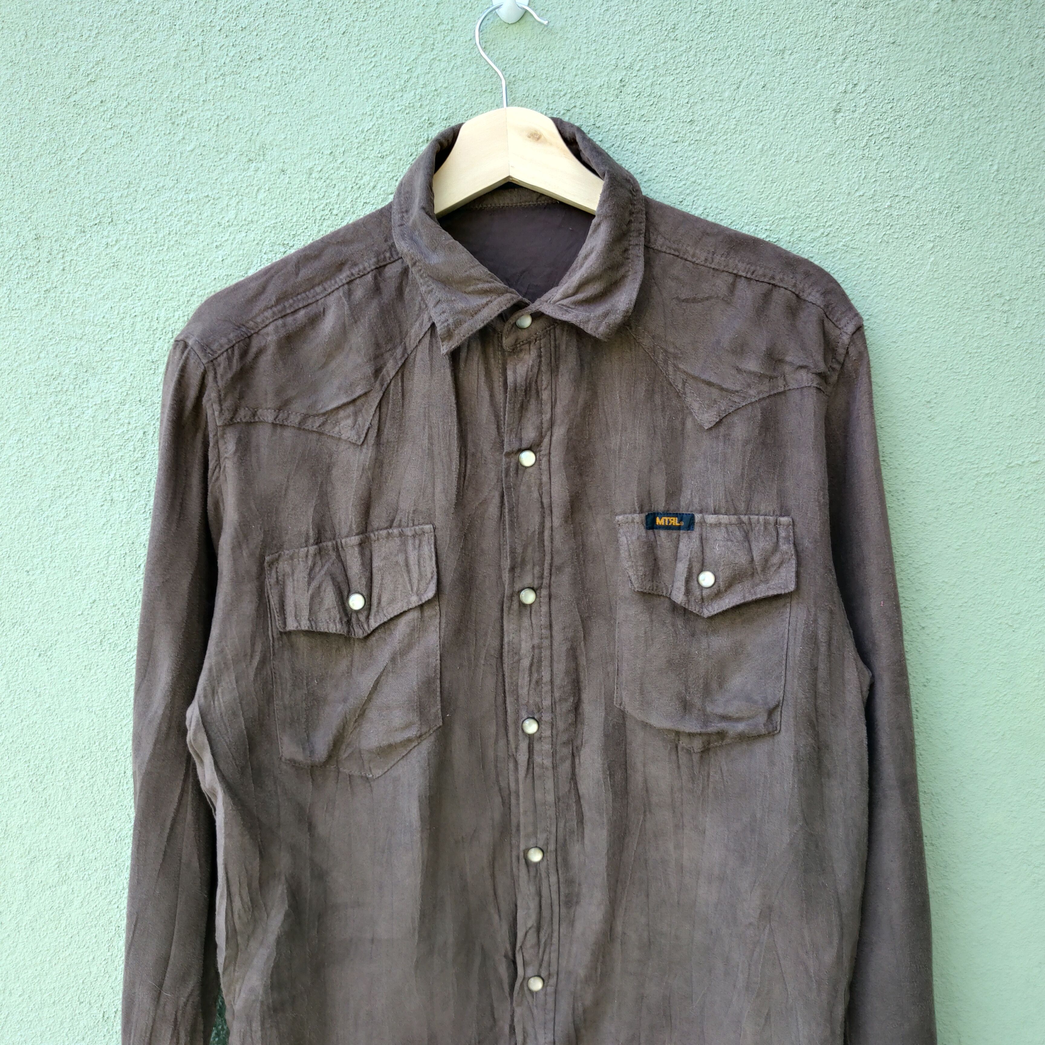Japanese Brand Vintage Material Boy Button Ups Shirt Size US M / EU 48-50 / 2 - 4 Thumbnail