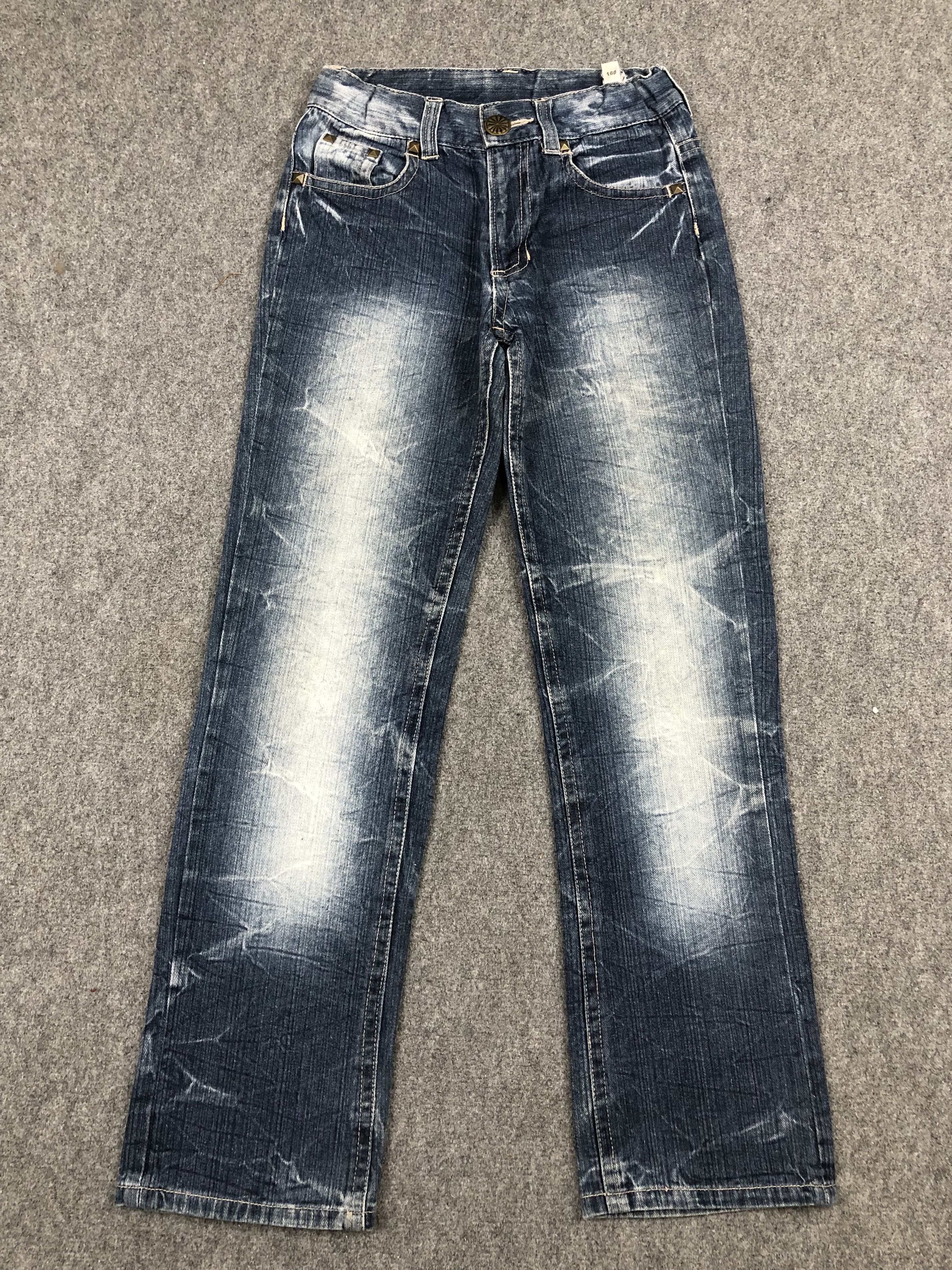 Japanese Brand Vintage Japanese Brand Faded Blue Jeans DP2406 Size US 26 / EU 42 - 1 Thumbnail