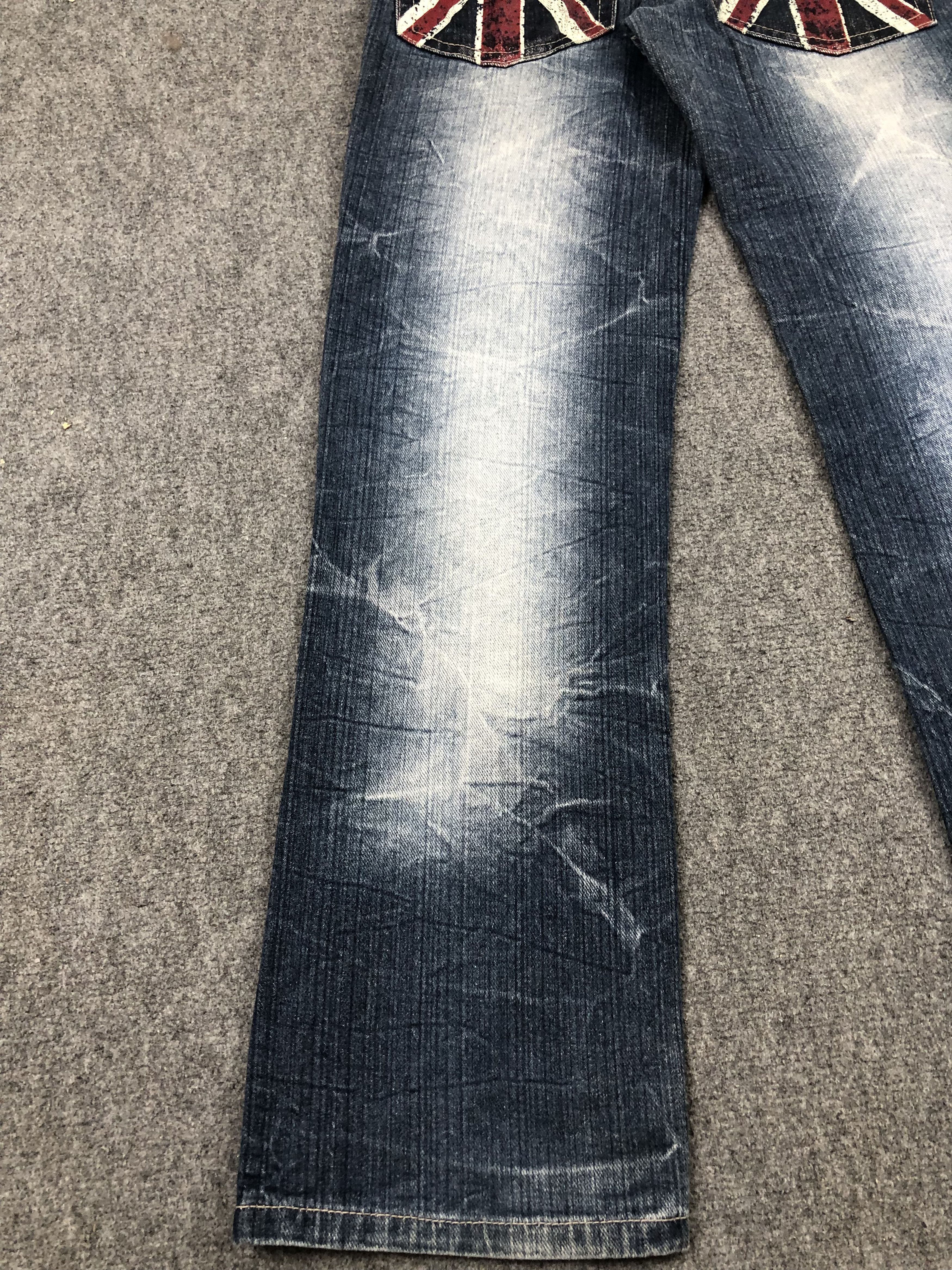 Japanese Brand Vintage Japanese Brand Faded Blue Jeans DP2406 Size US 26 / EU 42 - 18 Thumbnail