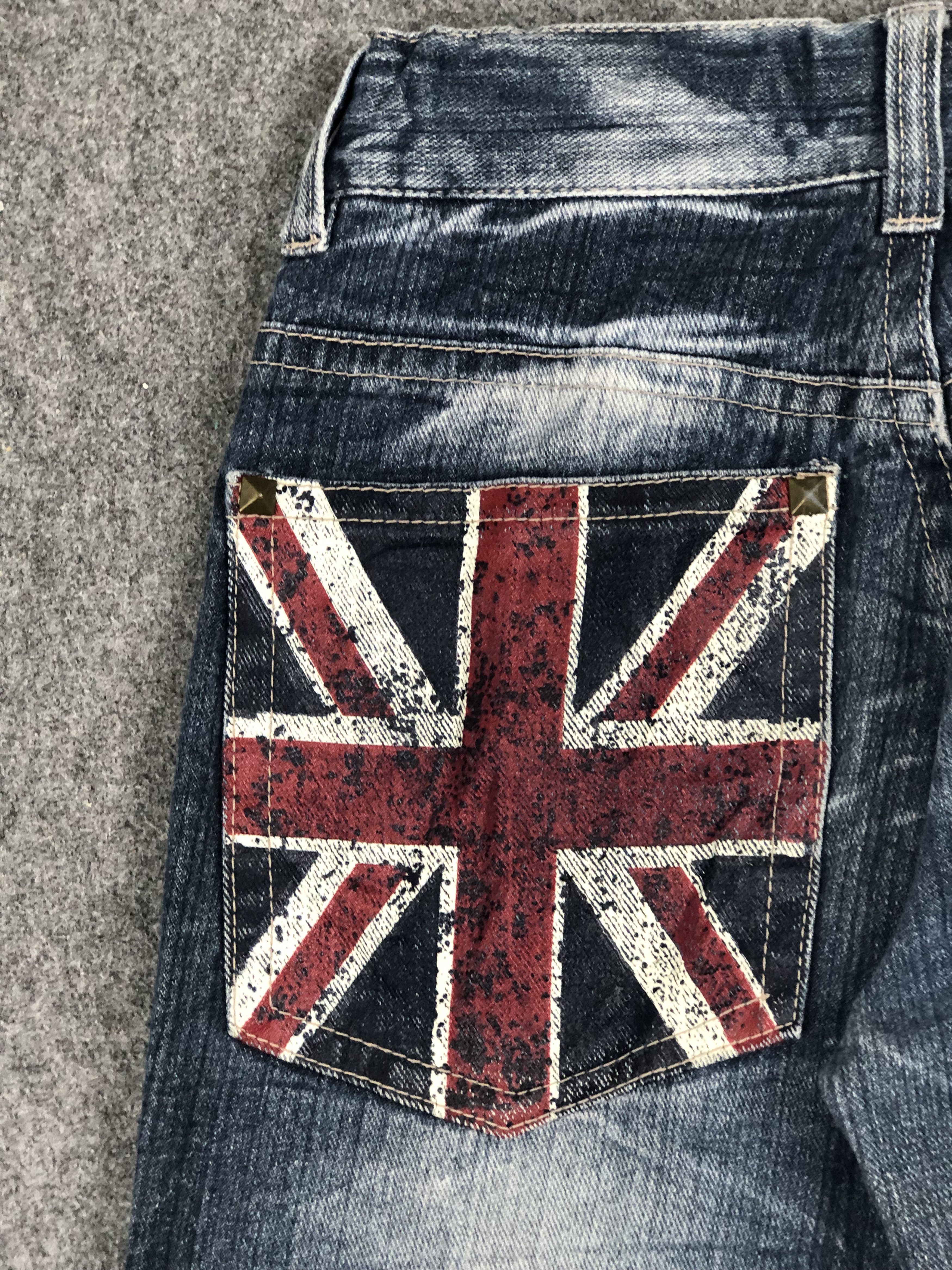 Japanese Brand Vintage Japanese Brand Faded Blue Jeans DP2406 Size US 26 / EU 42 - 17 Thumbnail