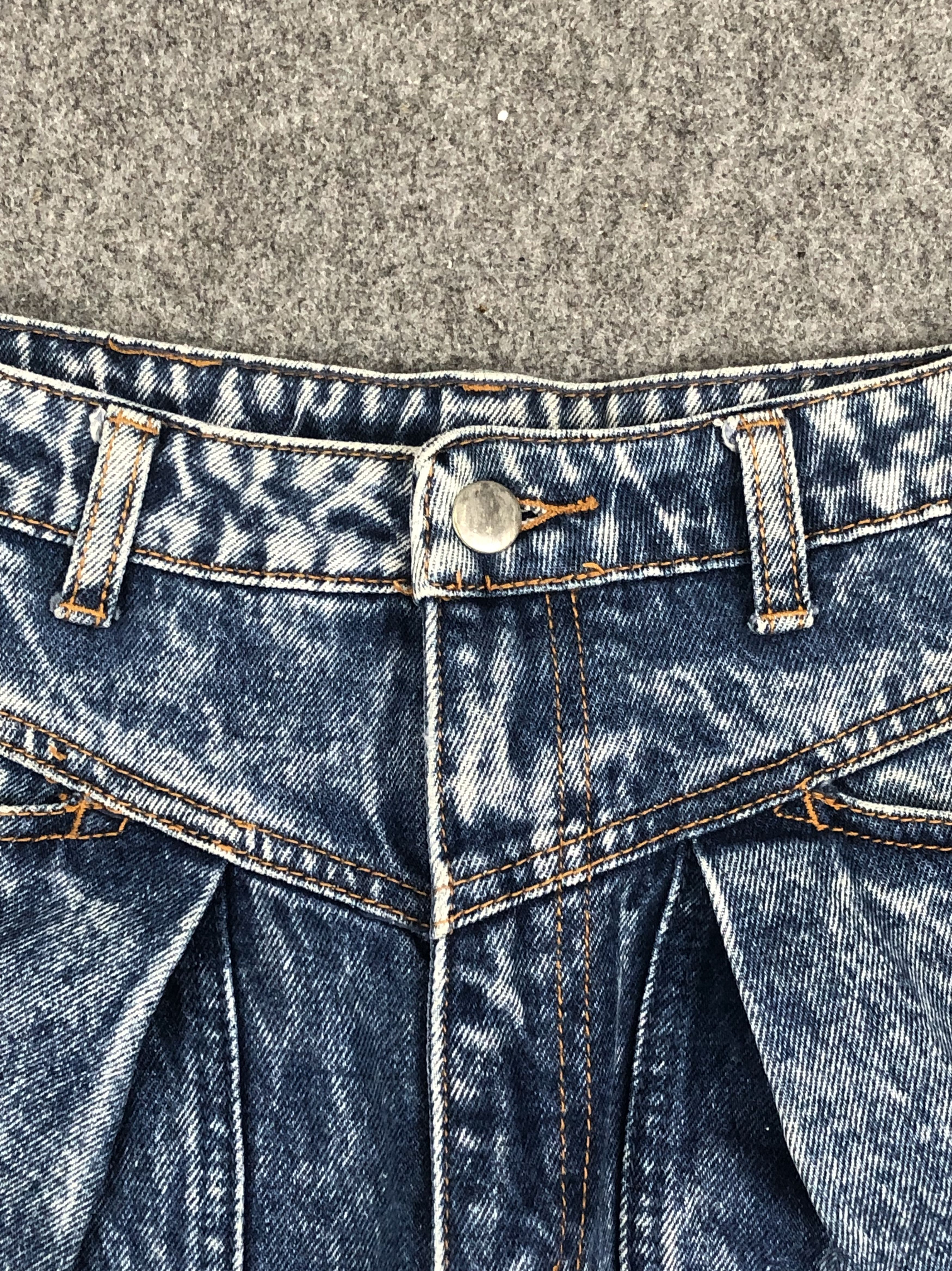 Japanese Brand Vintage Japanese Brand Acid Wash Jeans DP2403 Size US 27 - 7 Thumbnail