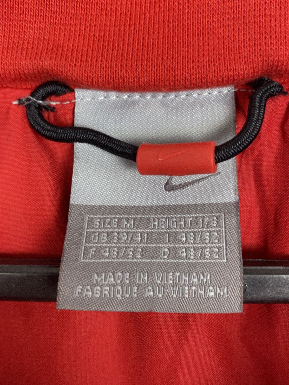 Nike 00s Vintage AW06 Nike Goose Down Puffer Vest In Red Size US M / EU 48-50 / 2 - 10 Thumbnail