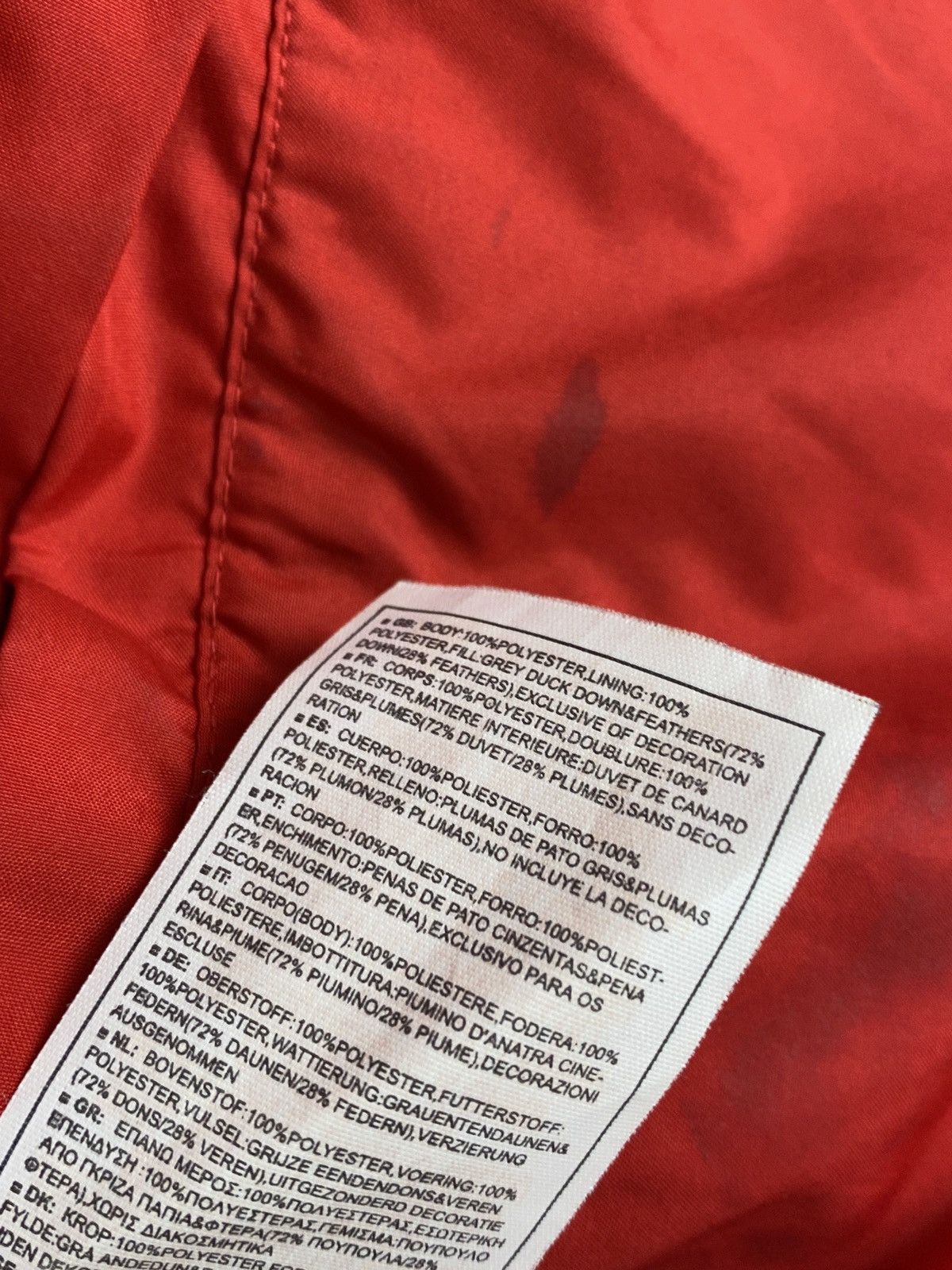 Nike 00s Vintage AW06 Nike Goose Down Puffer Vest In Red Size US M / EU 48-50 / 2 - 12 Thumbnail