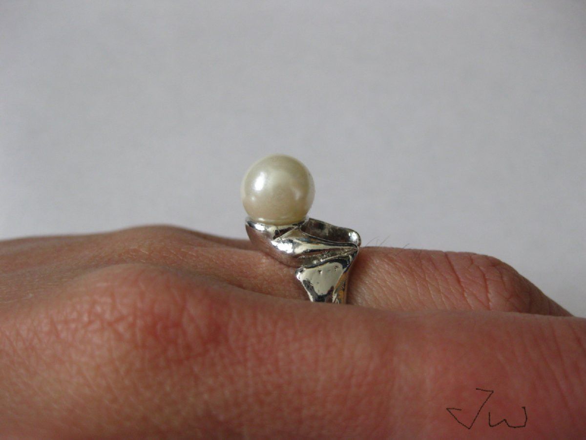 Jewelry White Pearl Bead Ring - Size 5.5 Size ONE SIZE - 3 Thumbnail