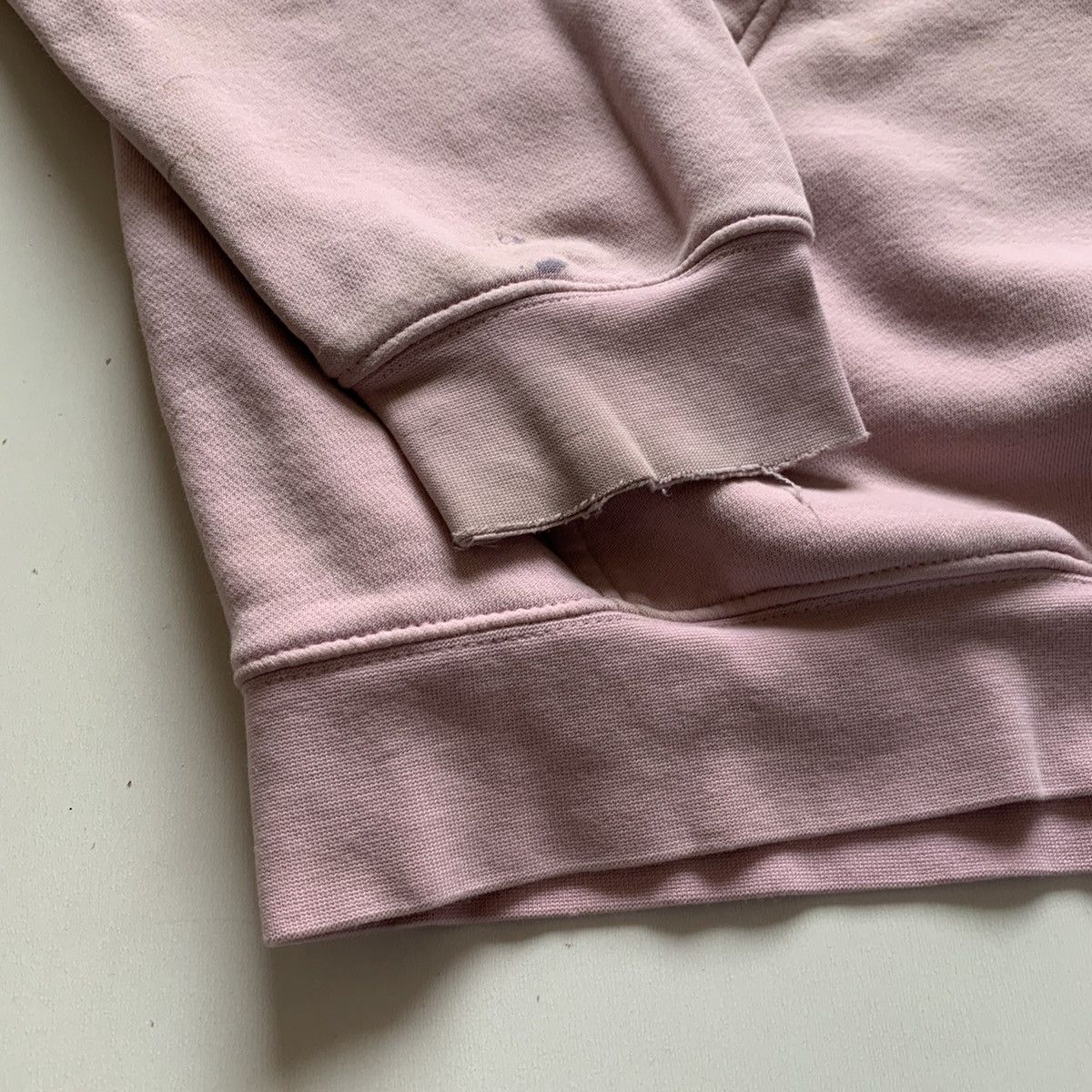 Adidas Vintage Adidas Embroidered Center Logo Hoodie Pink Large Size US L / EU 52-54 / 3 - 7 Thumbnail
