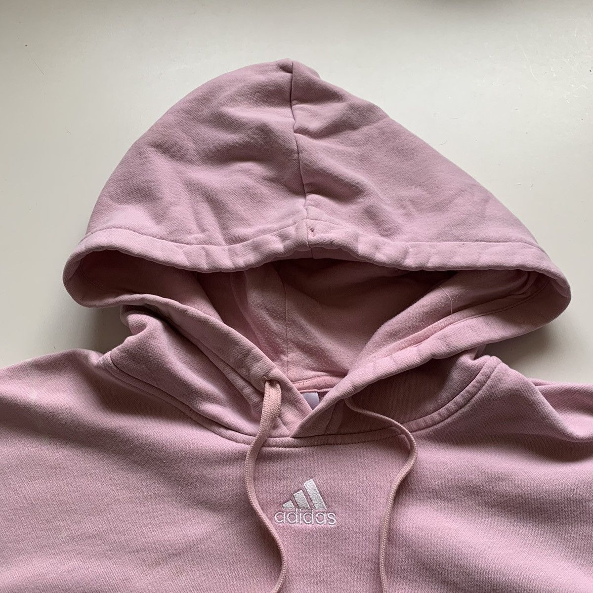 Adidas Vintage Adidas Embroidered Center Logo Hoodie Pink Large Size US L / EU 52-54 / 3 - 2 Thumbnail