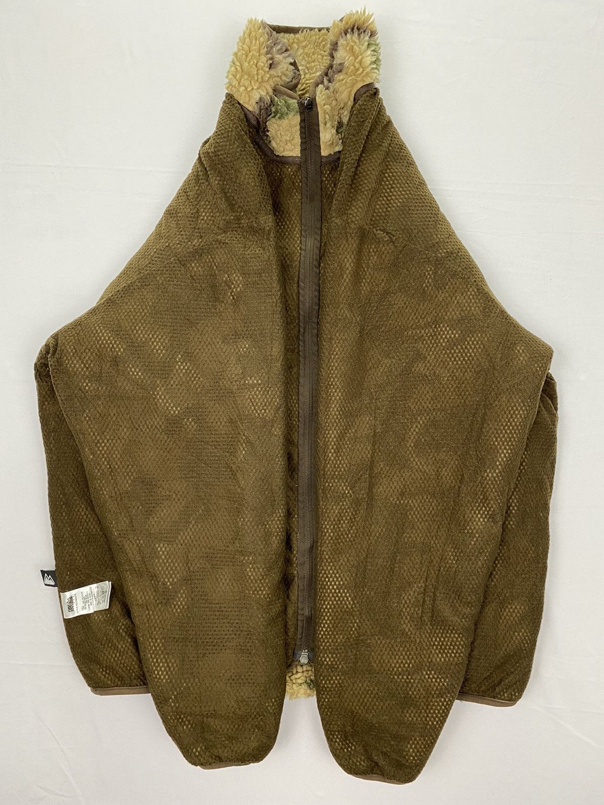 Japanese Brand First Down Camo Sherpa Fleece Jacket Size US L / EU 52-54 / 3 - 10 Thumbnail