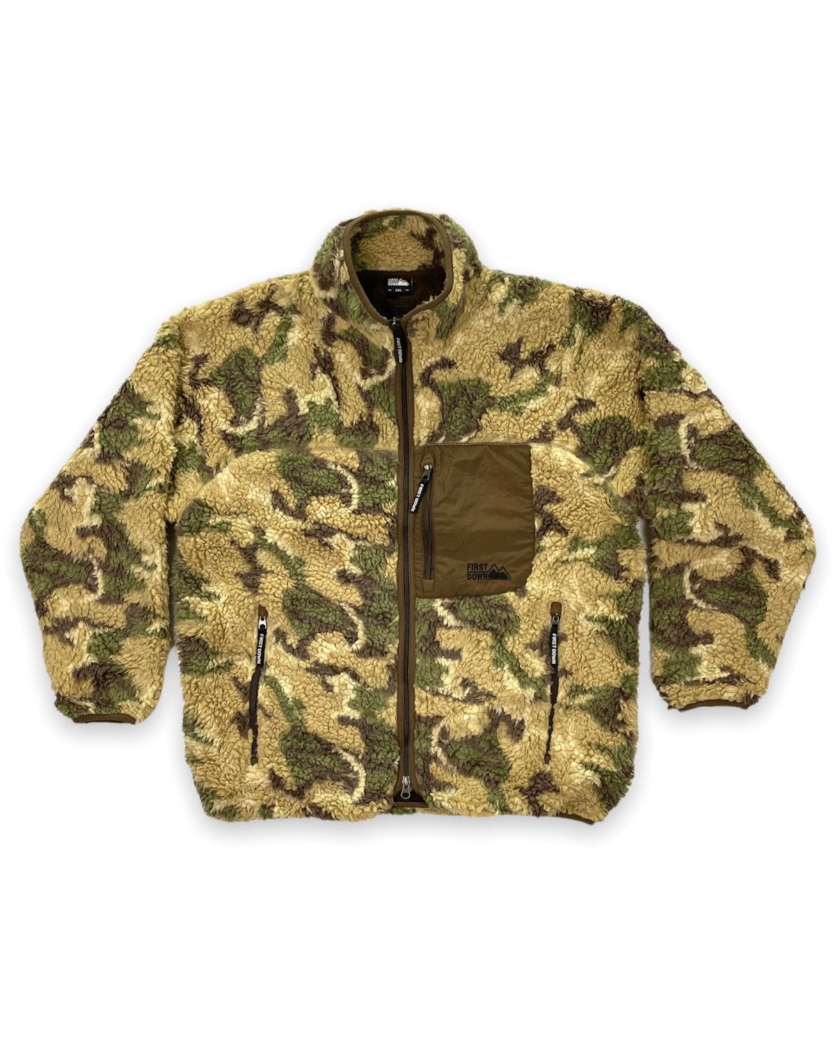 Japanese Brand First Down Camo Sherpa Fleece Jacket Size US L / EU 52-54 / 3 - 1 Thumbnail