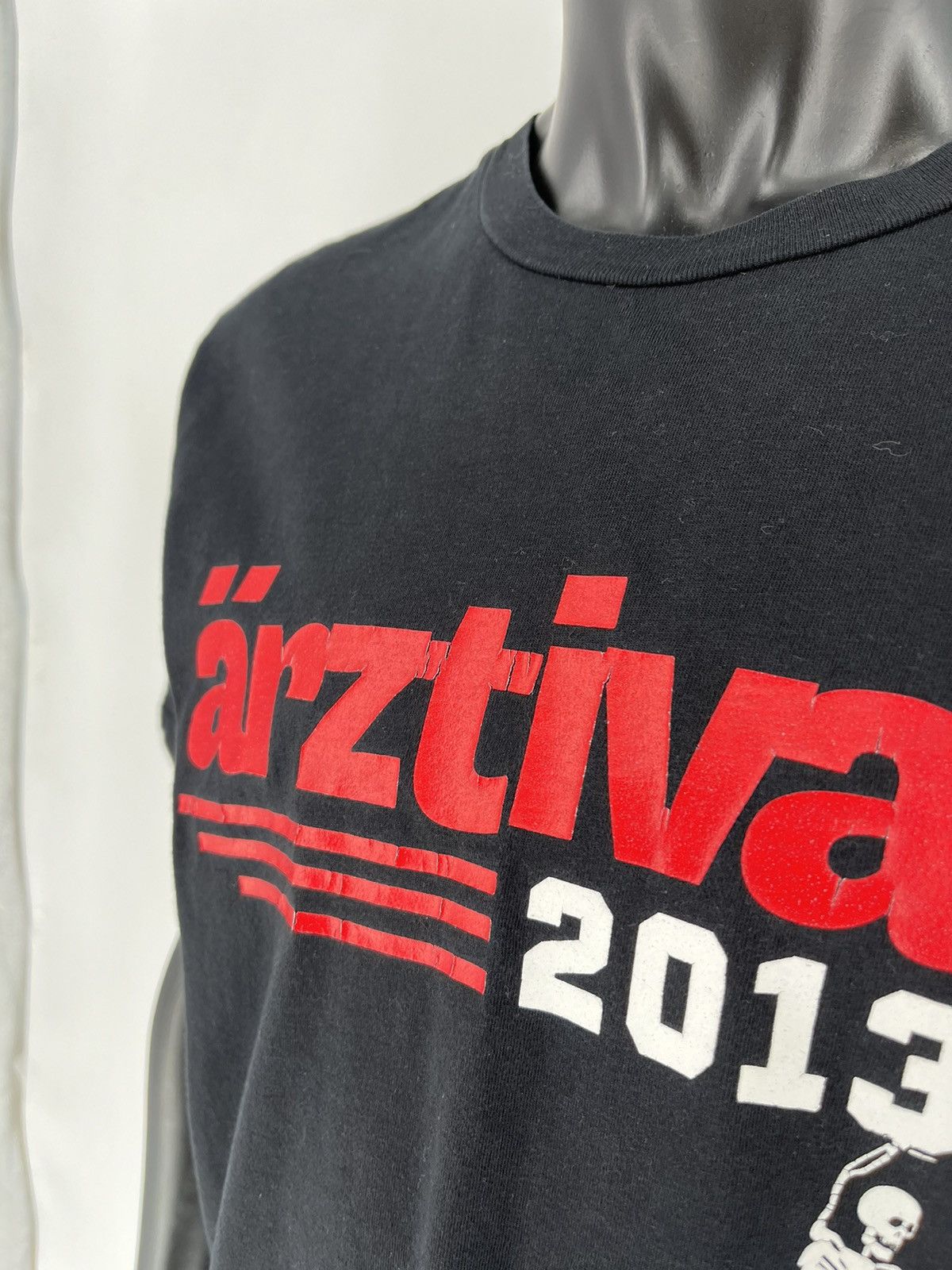 Band Tees Vintage Y2K Band Shirt Arztivals 2013 Tour SSTREETWEARhirt Size US L / EU 52-54 / 3 - 6 Thumbnail