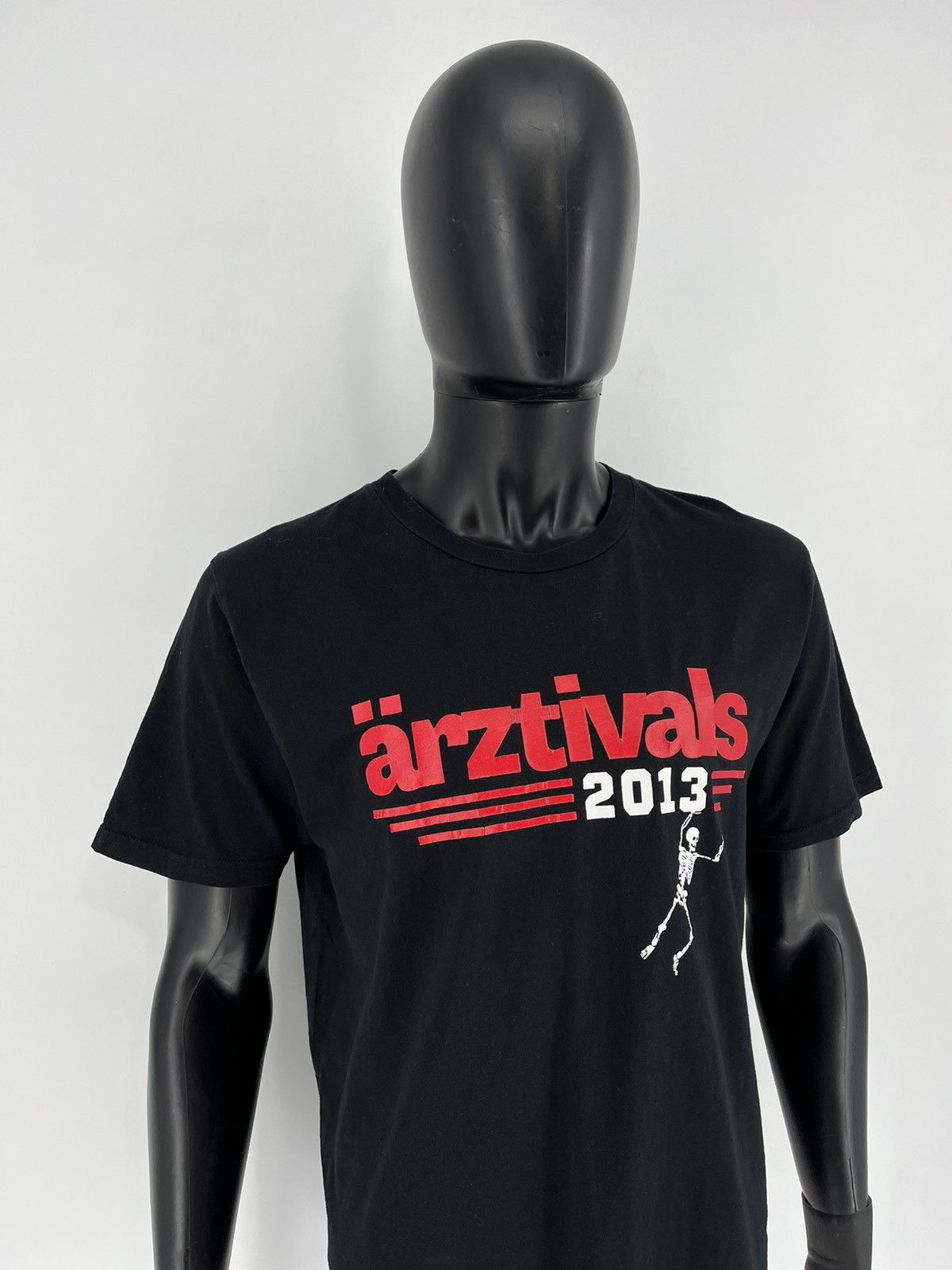 Band Tees Vintage Y2K Band Shirt Arztivals 2013 Tour SSTREETWEARhirt Size US L / EU 52-54 / 3 - 3 Thumbnail