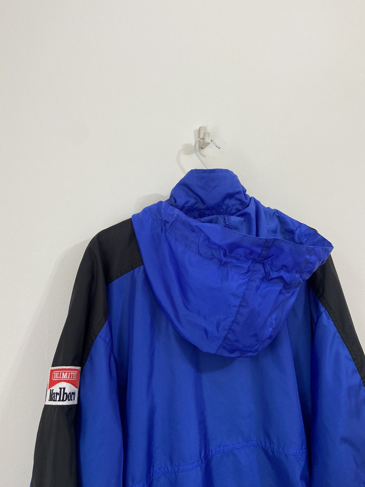 Marlboro Marlboro Vintage Jacket Patsh Logo Size US XL / EU 56 / 4 - 15 Thumbnail