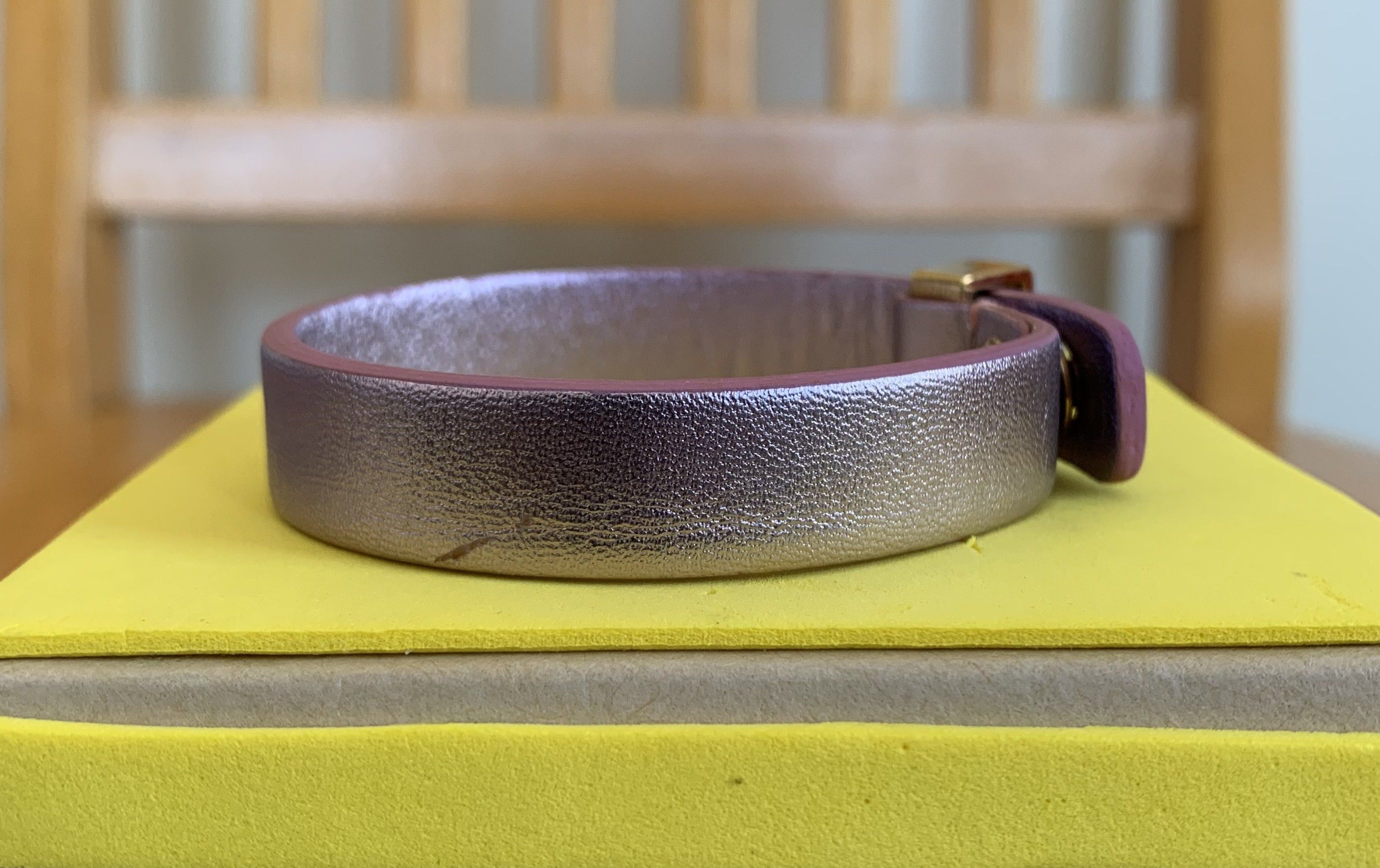Vivienne Westwood Vivienne Westwood Metallic Leather Aeron Cuff Bracelet Size ONE SIZE - 4 Thumbnail