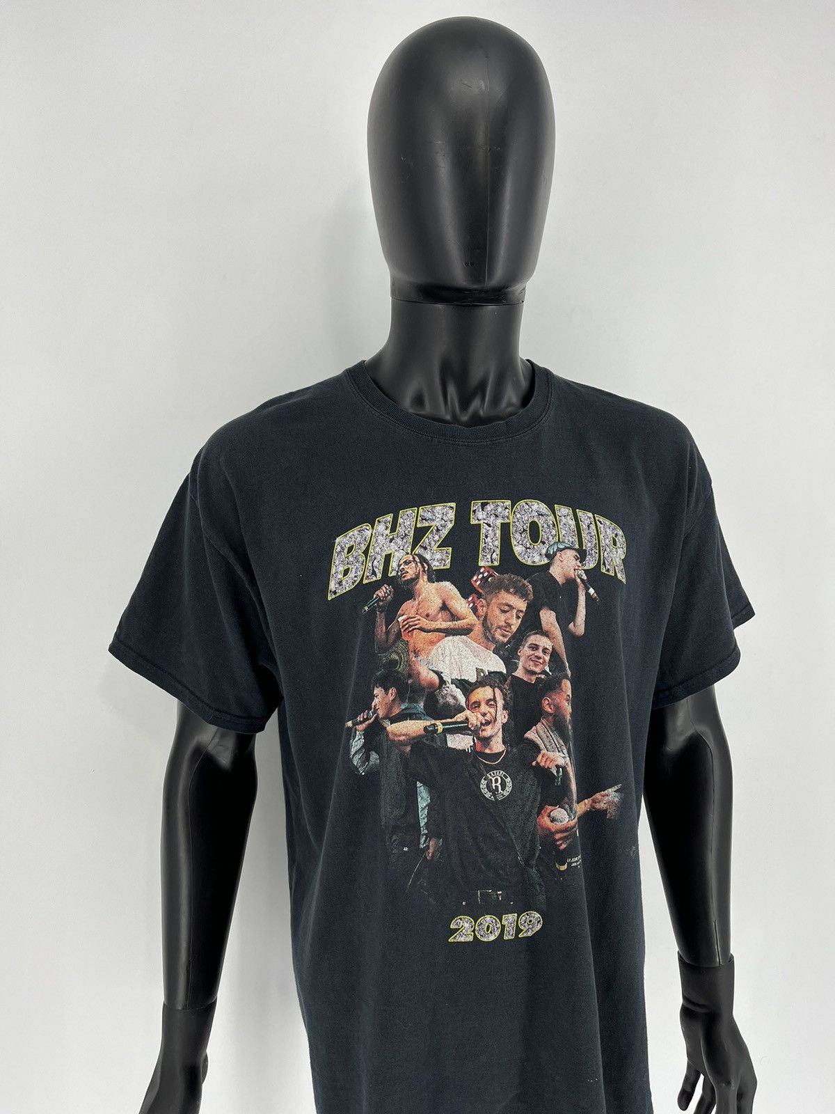 Band Tees Vintage Tshirt Y2K Bananahaze "BHZ" Tour 2019 Size US XL / EU 56 / 4 - 3 Thumbnail
