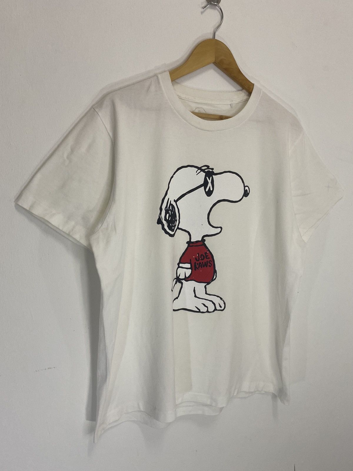 Kaws × Peanuts Kaws X Peanut Big Print T-Shirt Size US L / EU 52-54 / 3 - 3 Thumbnail
