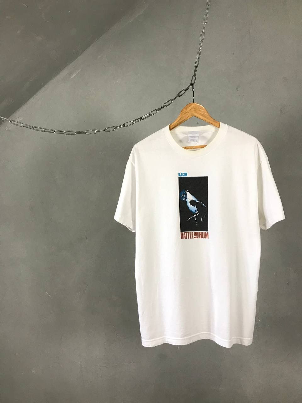 U2 1988 Ruttle and Hum vintage rock band tee