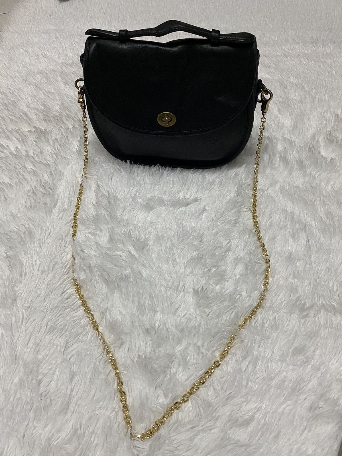 Coach Coach black leather sling bag Size ONE SIZE - 1 Thumbnail