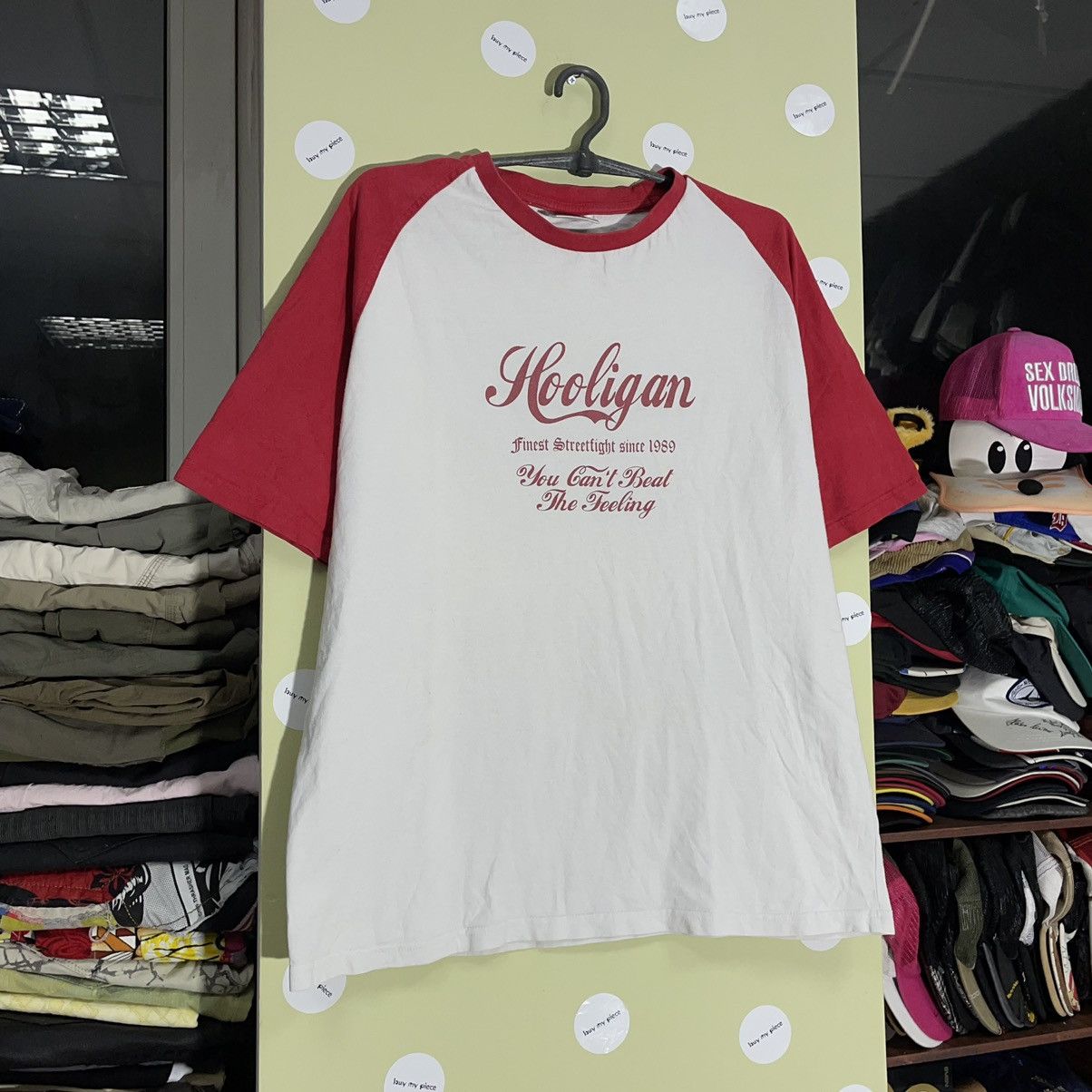 Vintage Vintage 90s Hooligan Graphic Tee Raglan Cream Red Goth M Size US M / EU 48-50 / 2 - 2 Thumbnail
