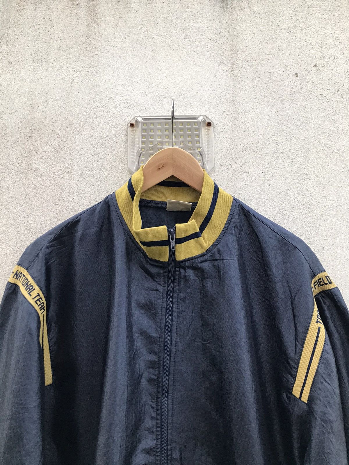 Victory Sportswear Victory Athletic Field windbreaker jacket Size US XXL / EU 58 / 5 - 4 Thumbnail