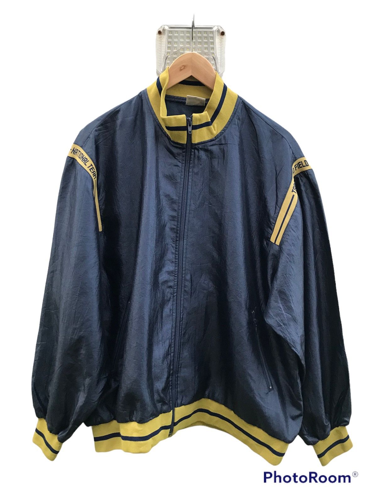 Victory Sportswear Victory Athletic Field windbreaker jacket Size US XXL / EU 58 / 5 - 1 Thumbnail