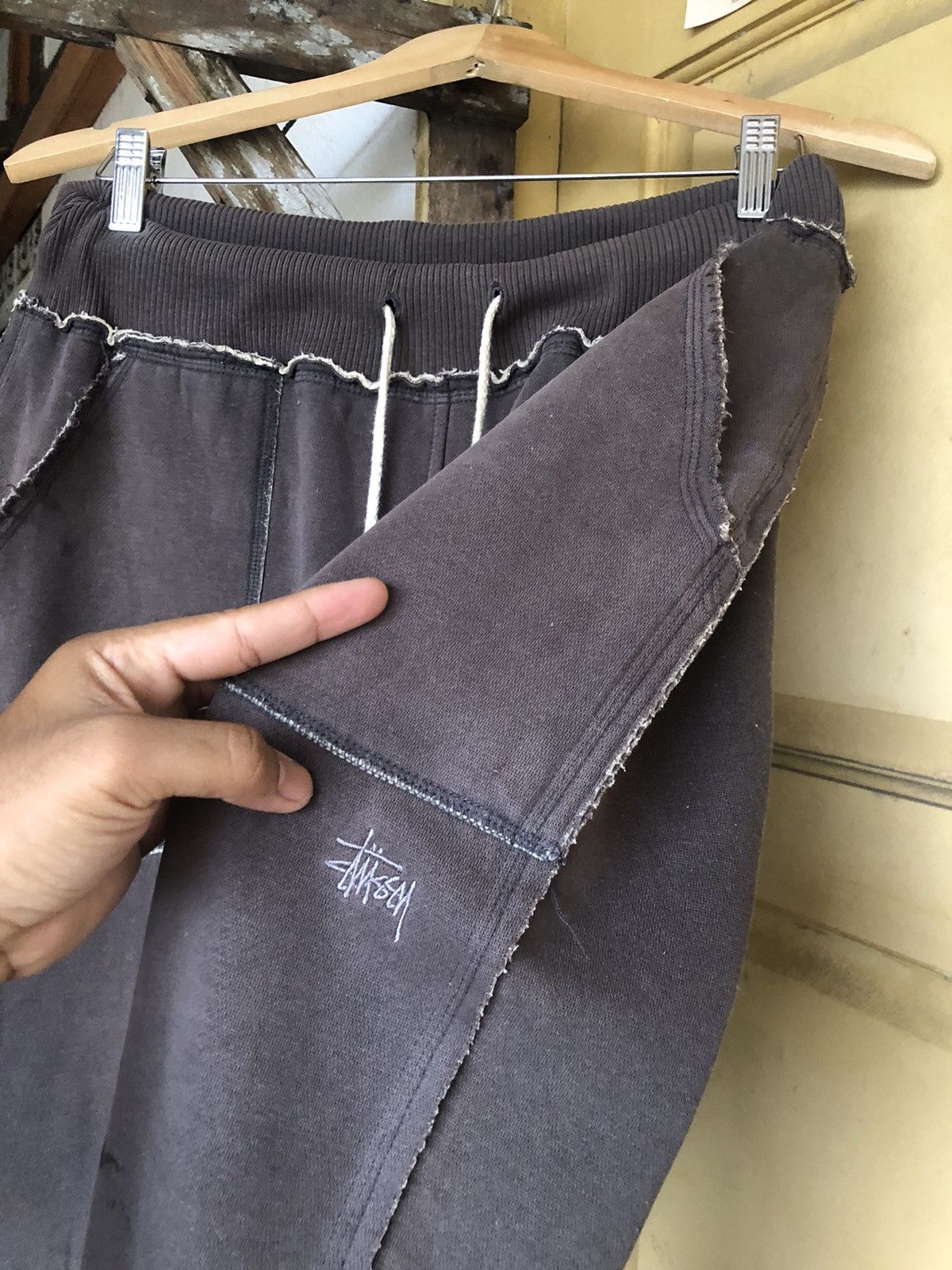 Stussy × Vintage Rare❗️Vintage Stussy Distressed Sweatpants Size US 31 - 5 Thumbnail