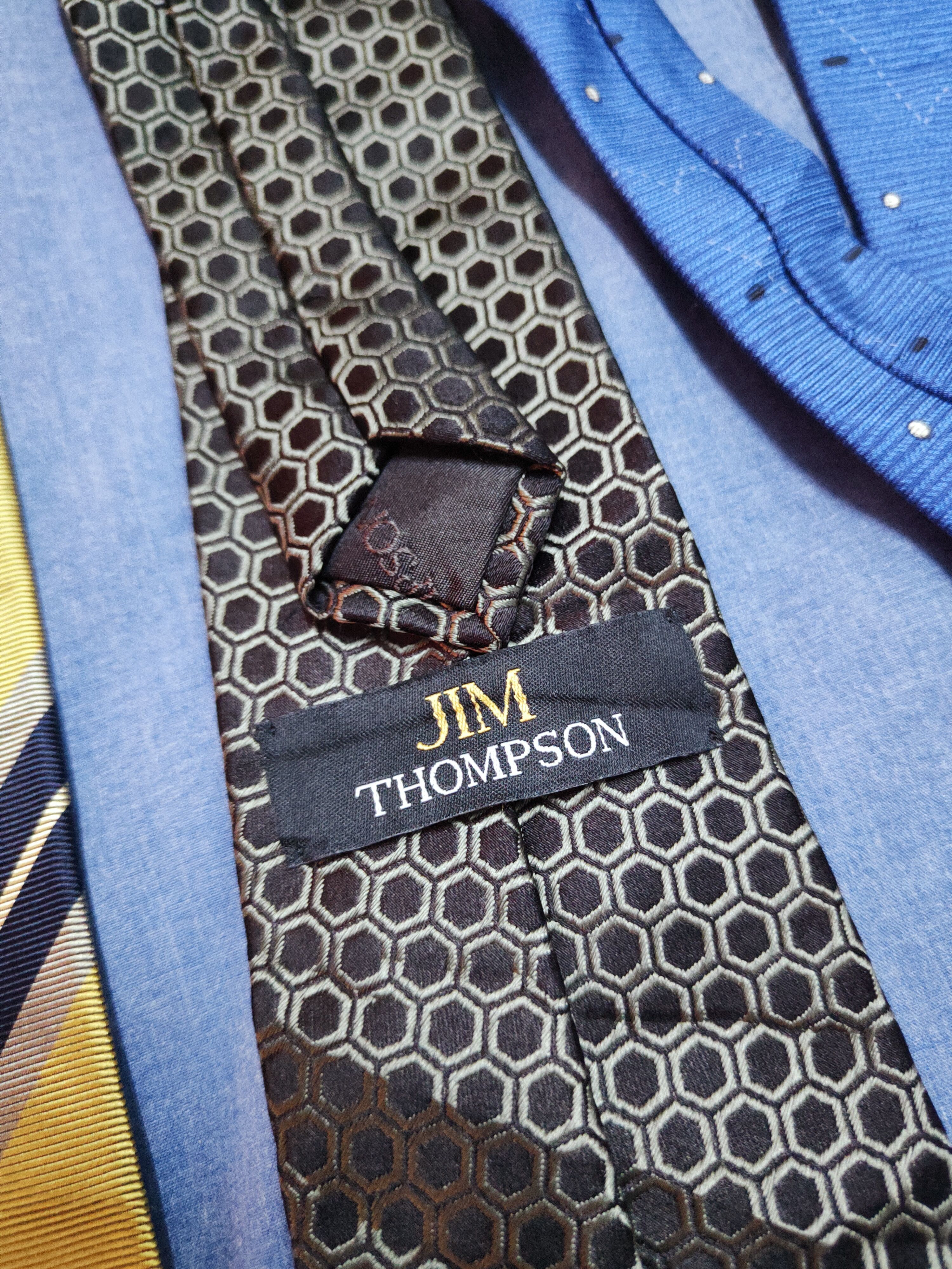 Vintage Burberrys'/Ken Collection/Dunhill/Jim Thompson tie #S714 Size ONE SIZE - 13 Thumbnail