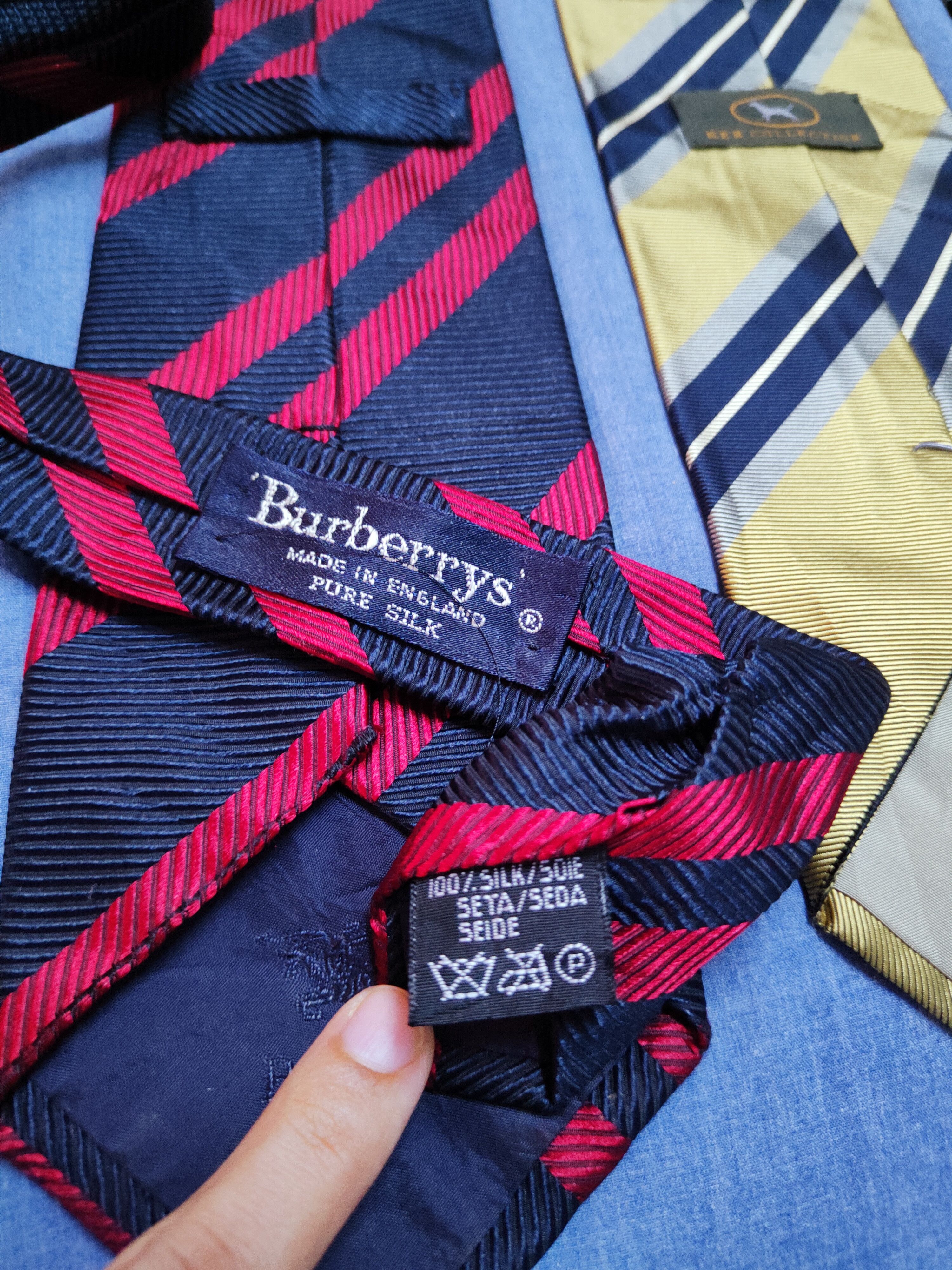 Vintage Burberrys'/Ken Collection/Dunhill/Jim Thompson tie #S714 Size ONE SIZE - 12 Thumbnail