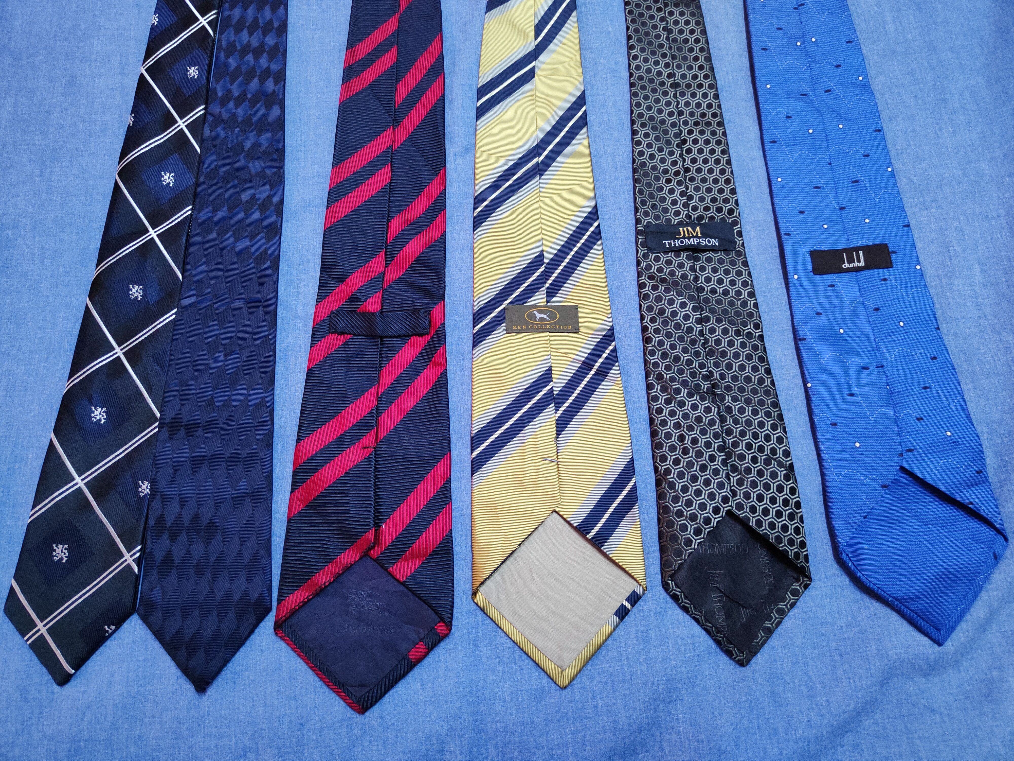 Vintage Burberrys'/Ken Collection/Dunhill/Jim Thompson tie #S714 Size ONE SIZE - 9 Thumbnail