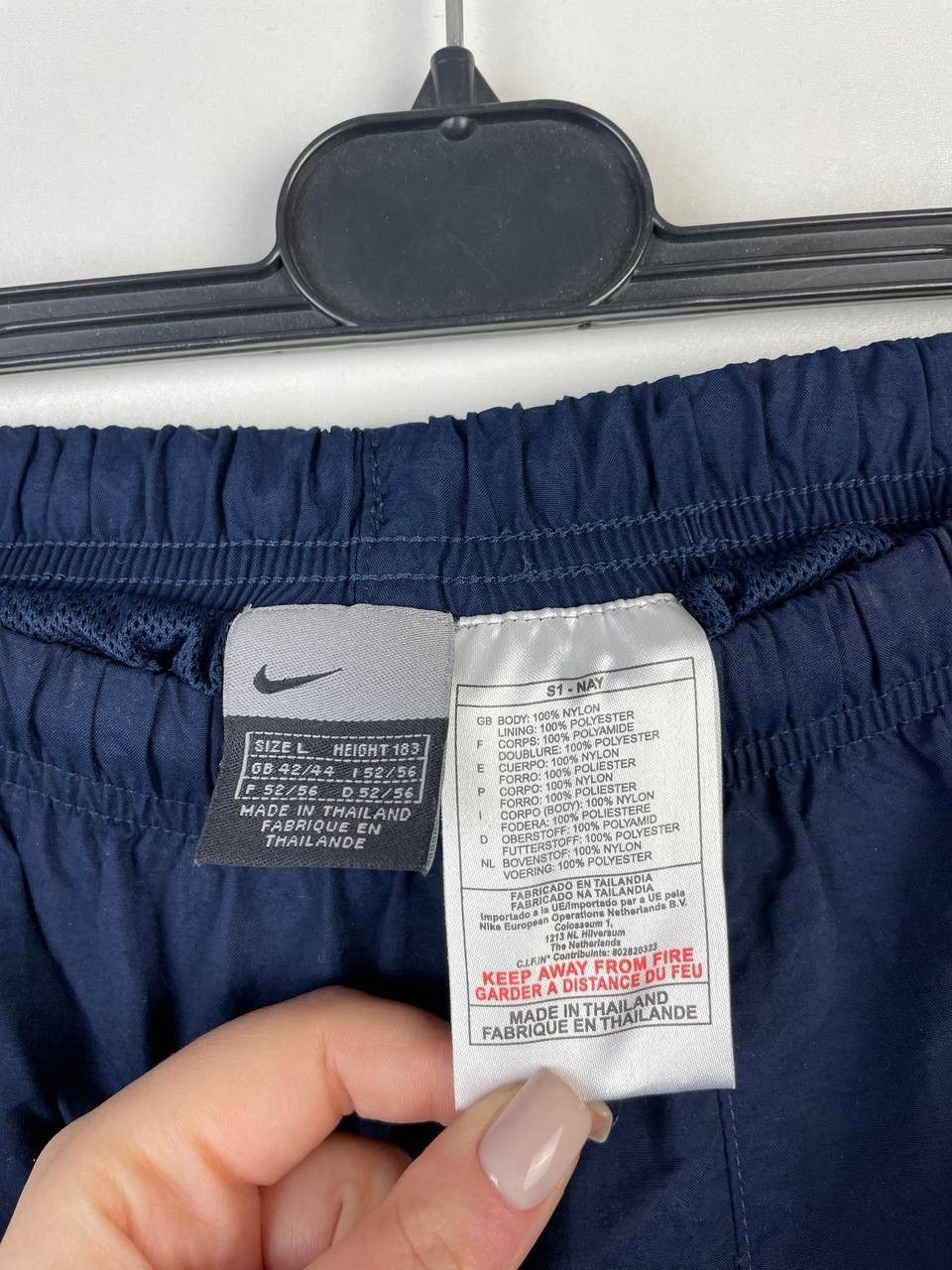 Vintage Nike vintage shorts size L Size US 33 - 2 Thumbnail
