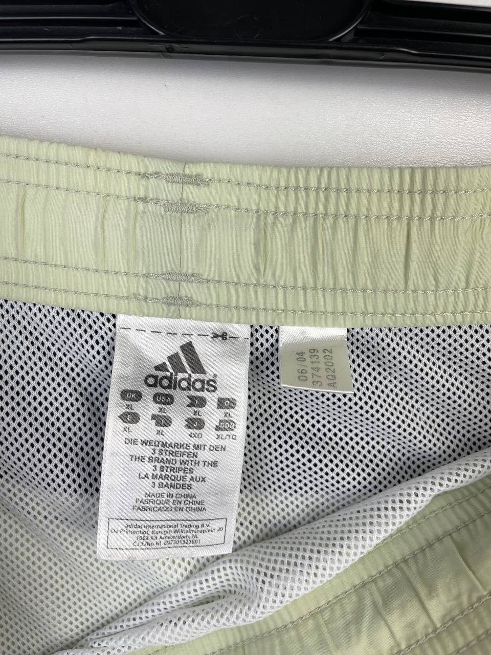 Vintage Adidas vintage shorts size XL Size US 36 / EU 52 - 2 Thumbnail